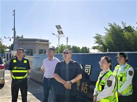 标题:中电建冀交高投公司深入新元高速一线督导调研慰问坚守岗位干部职工<br/>说明:<br/>日期:2026/10/6 15:37:29
