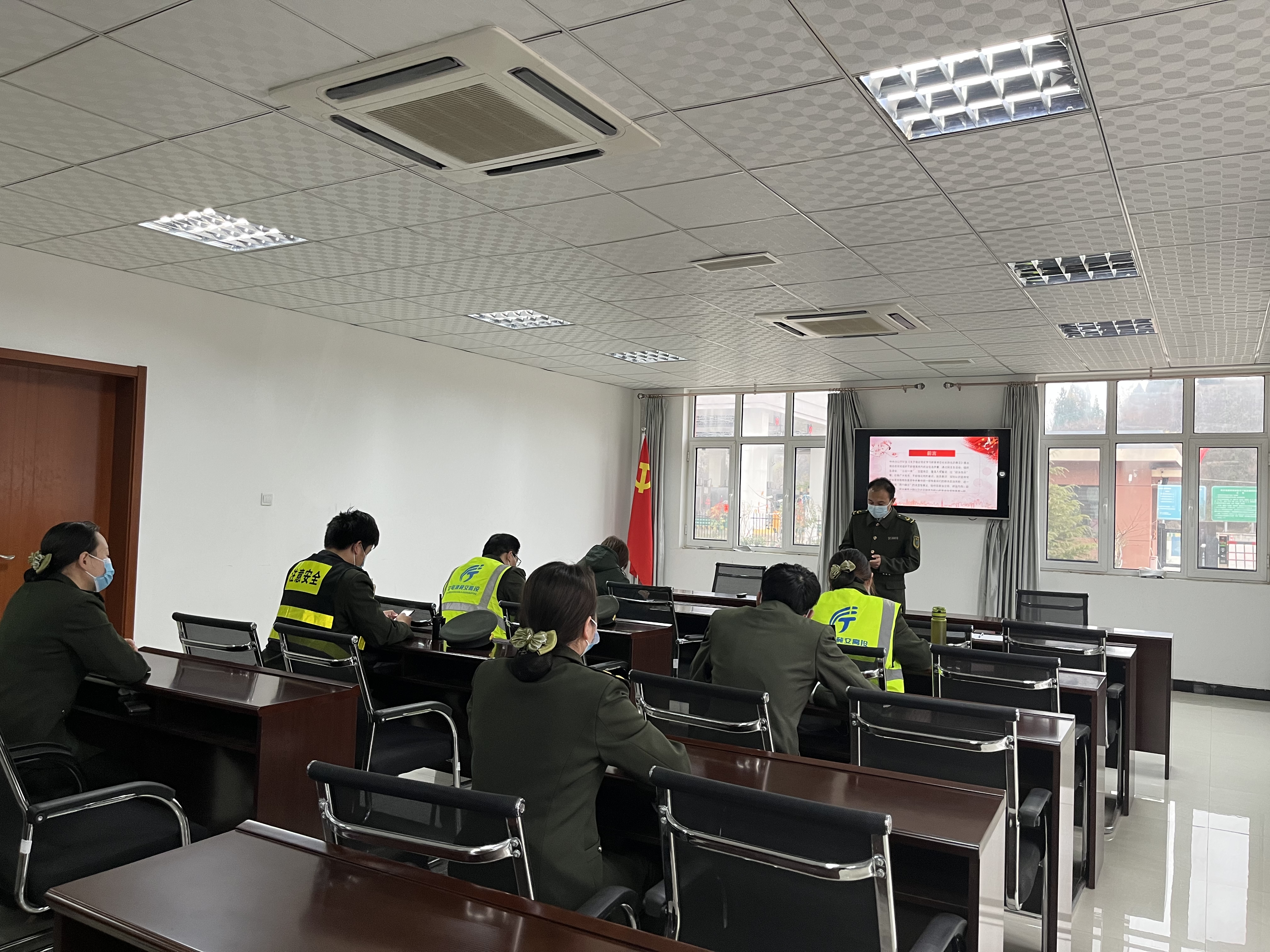 C:\Users\联想\Desktop\微信图片_20221123164105.jpg C:\Users\联想\Desktop\微信图片_20221123164105.jpg