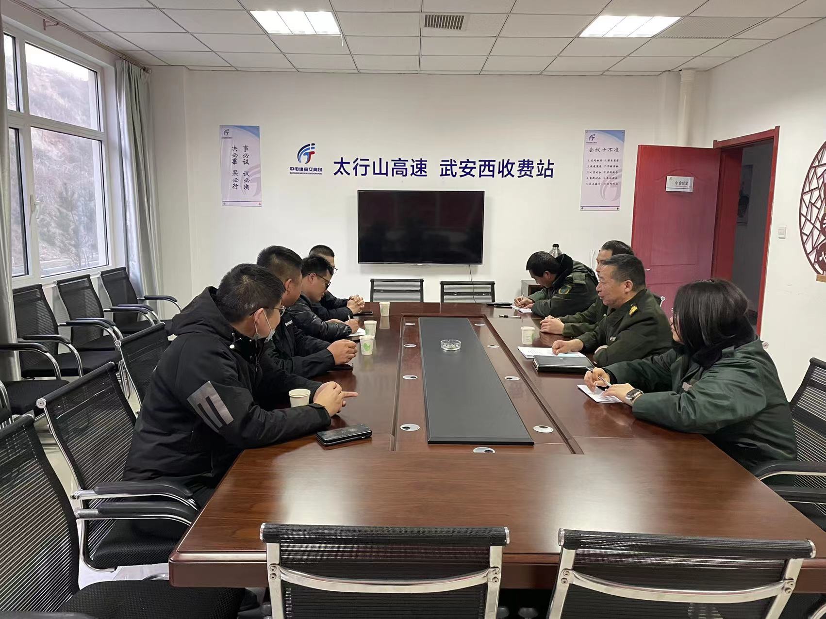 5e6072960a3550dbf9e9bff0582f220.jpg 5e6072960a3550dbf9e9bff0582f220.jpg