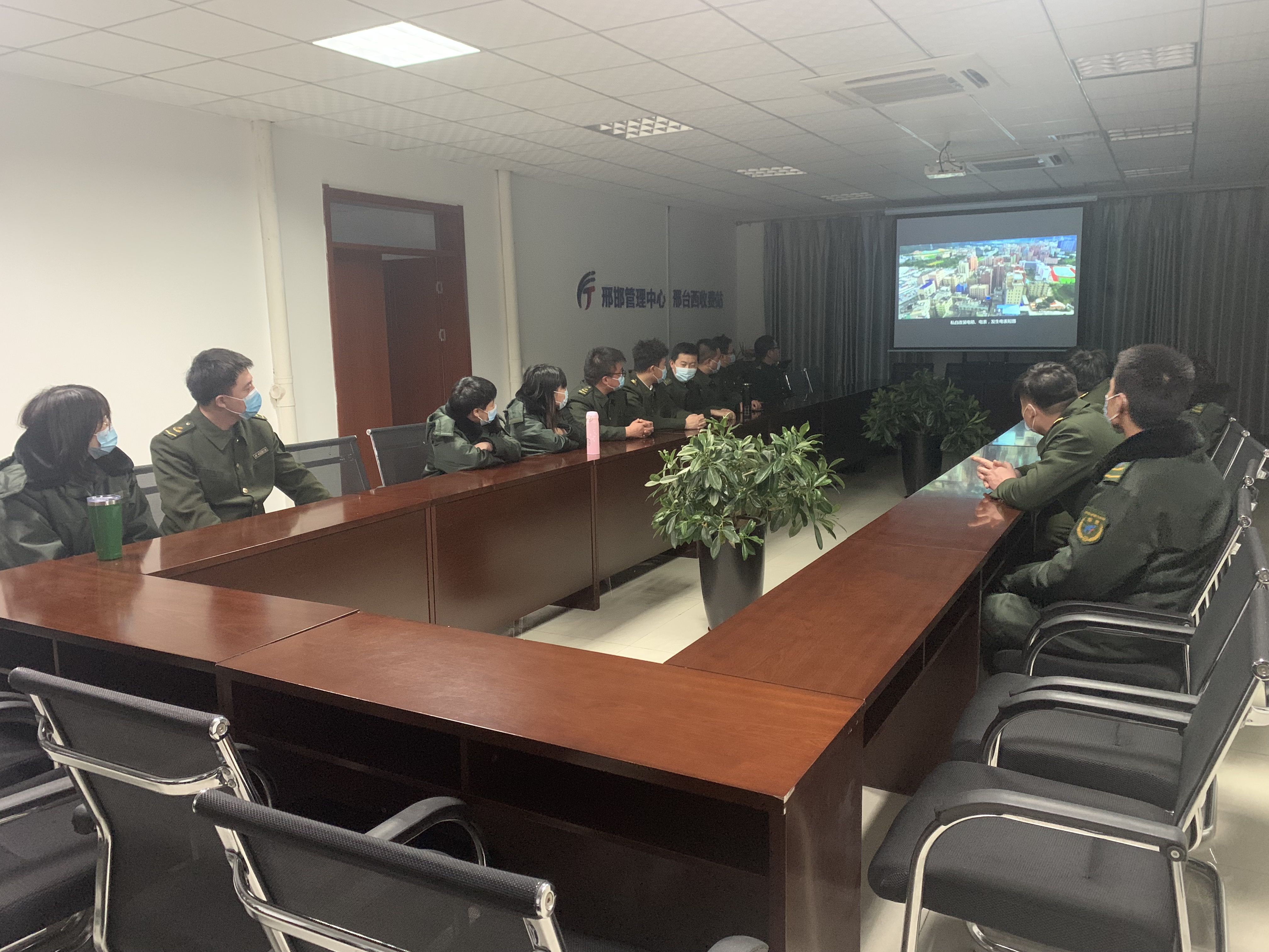 C:\Users\Administrator\Desktop\9f411aec578d670305cef7bd913d5de.jpg C:\Users\Administrator\Desktop\9f411aec578d670305cef7bd913d5de.jpg