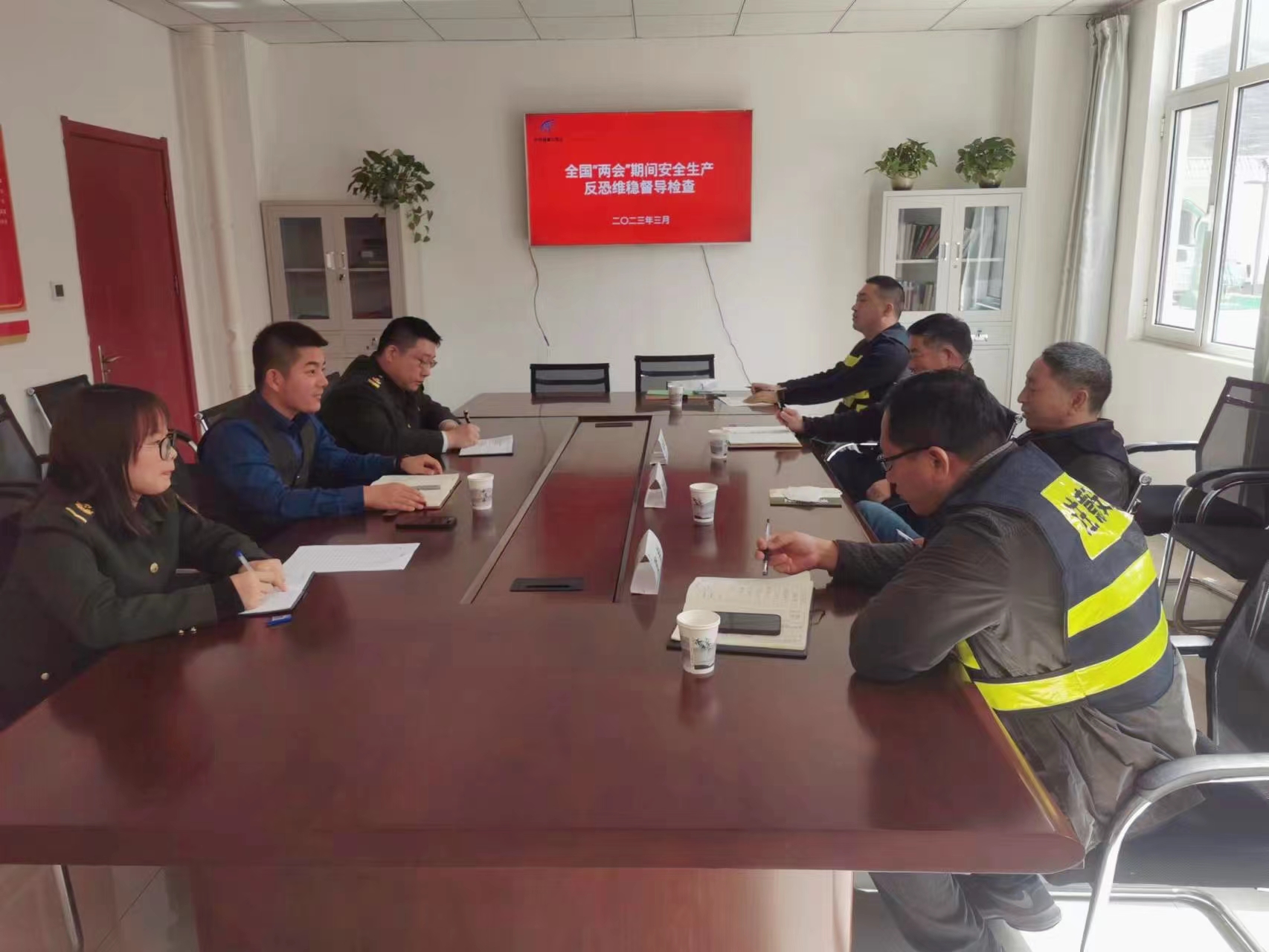 2c02ff55aff95b20c310a82321c8c39.jpg 2c02ff55aff95b20c310a82321c8c39.jpg