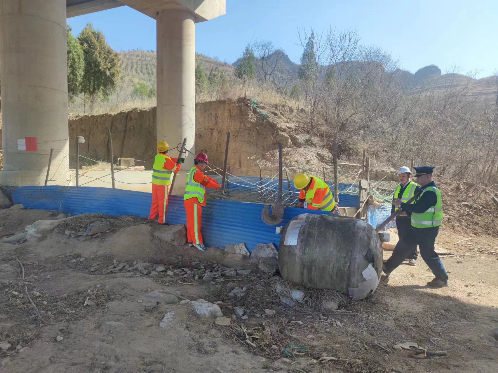 C:\Users\Administrator\Desktop\75ead5ad65a72dfa666349daf1a0af0.jpg C:\Users\Administrator\Desktop\75ead5ad65a72dfa666349daf1a0af0.jpg