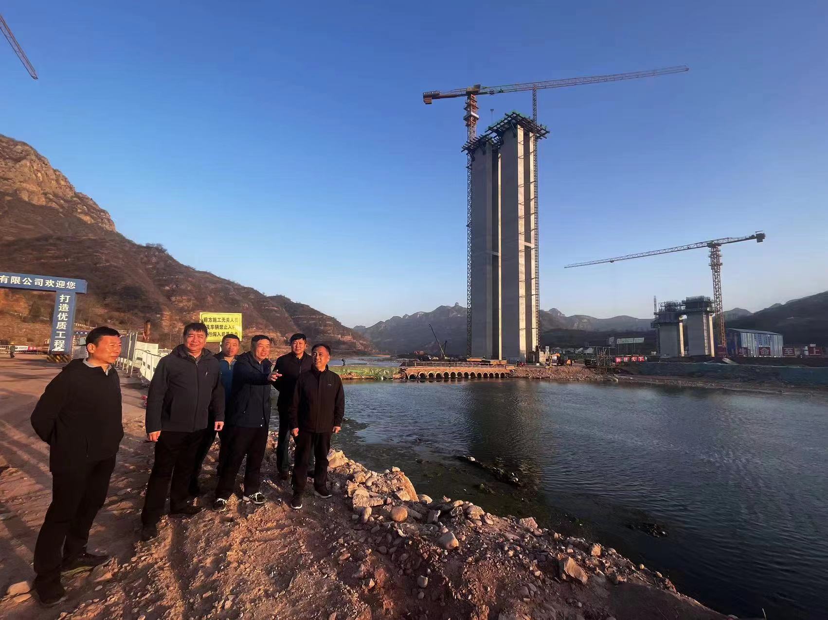 0220b4bb13b03a0ac3782561dcab76a.jpg 0220b4bb13b03a0ac3782561dcab76a.jpg