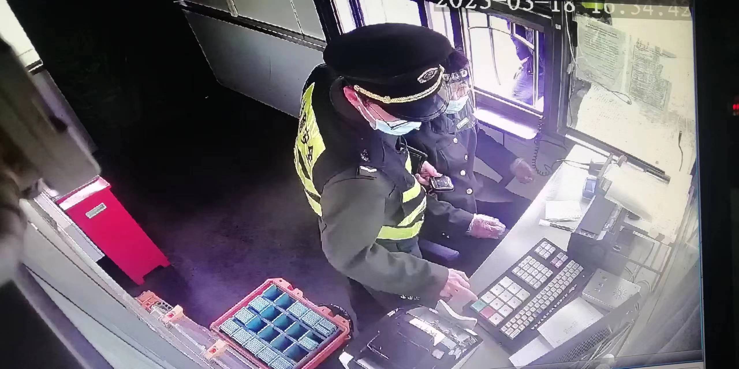 1173909511.jpg 1173909511.jpg