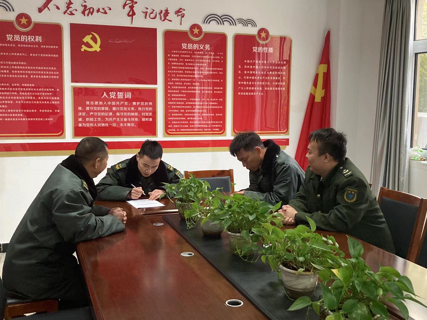 1112fef3e13cbaa0bba3a1e66cf5a02.jpg 1112fef3e13cbaa0bba3a1e66cf5a02.jpg