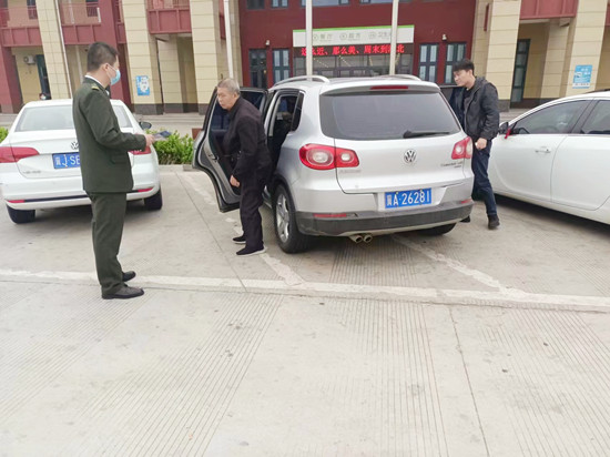 E:\用户\I\Desktop\1_副本.jpg E:\用户\I\Desktop\1_副本.jpg