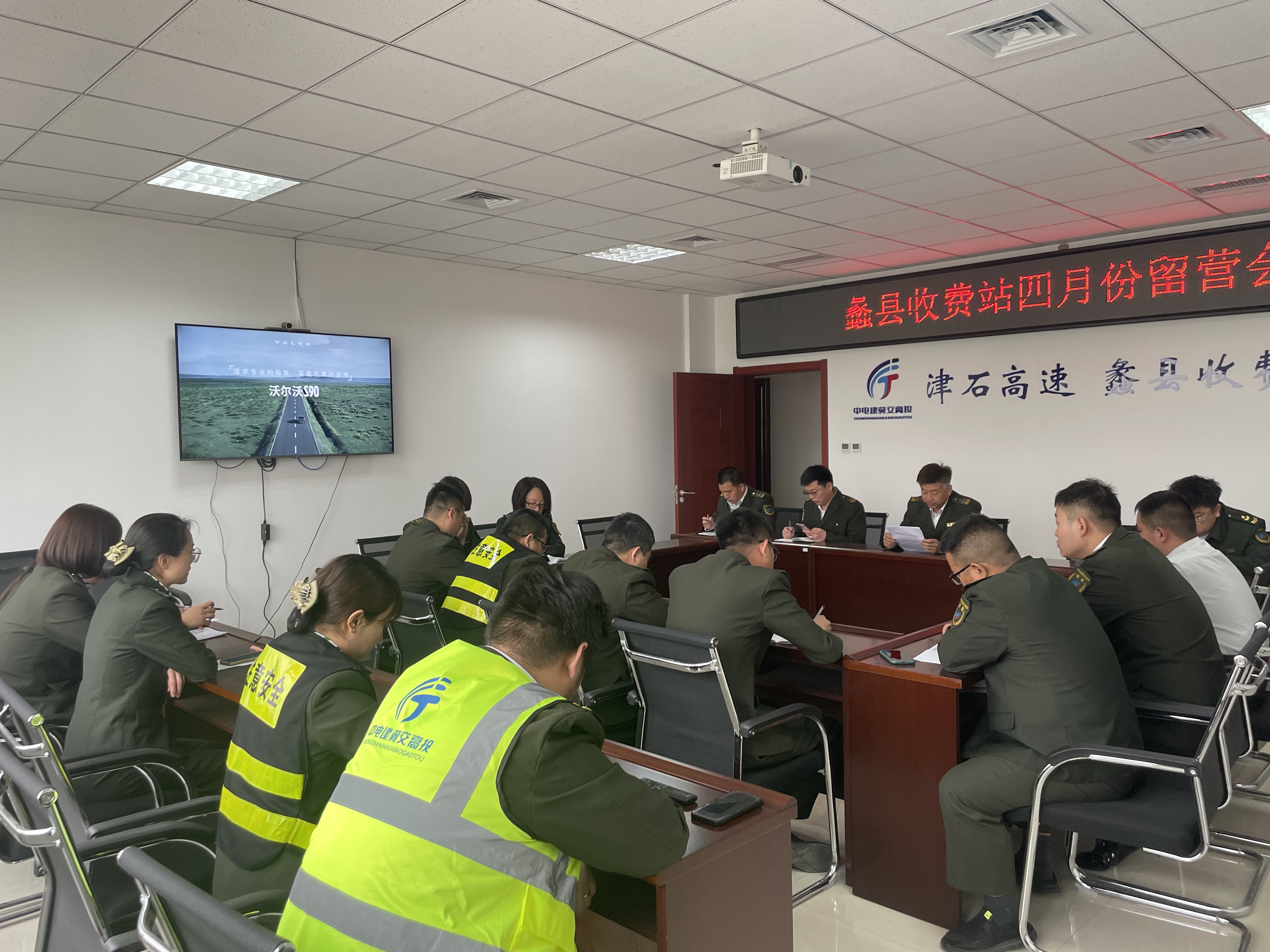 00000000000000000.jpg 00000000000000000.jpg