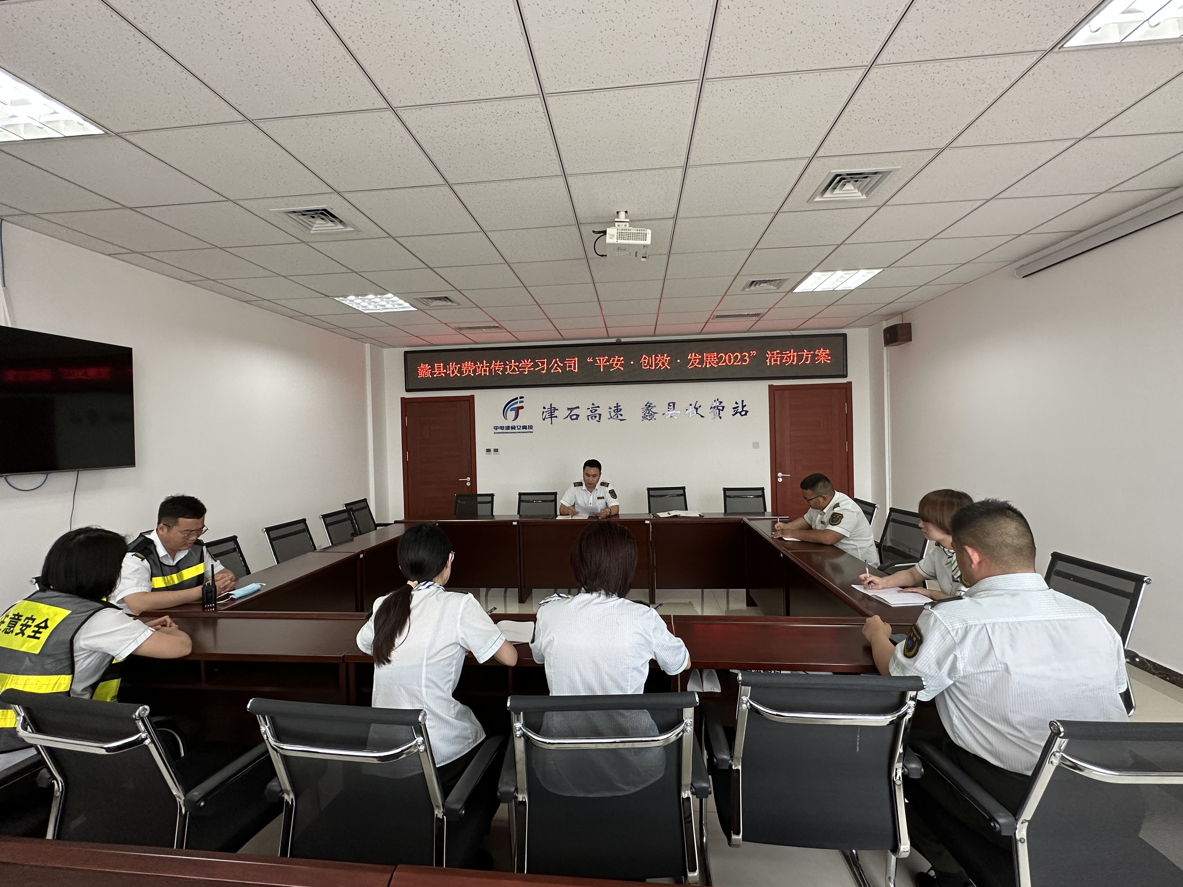 8364aac5992f66e5a4a8ea1e58f4a23.jpg 8364aac5992f66e5a4a8ea1e58f4a23.jpg