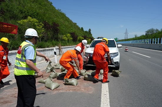 演练4.jpg 演练4.jpg