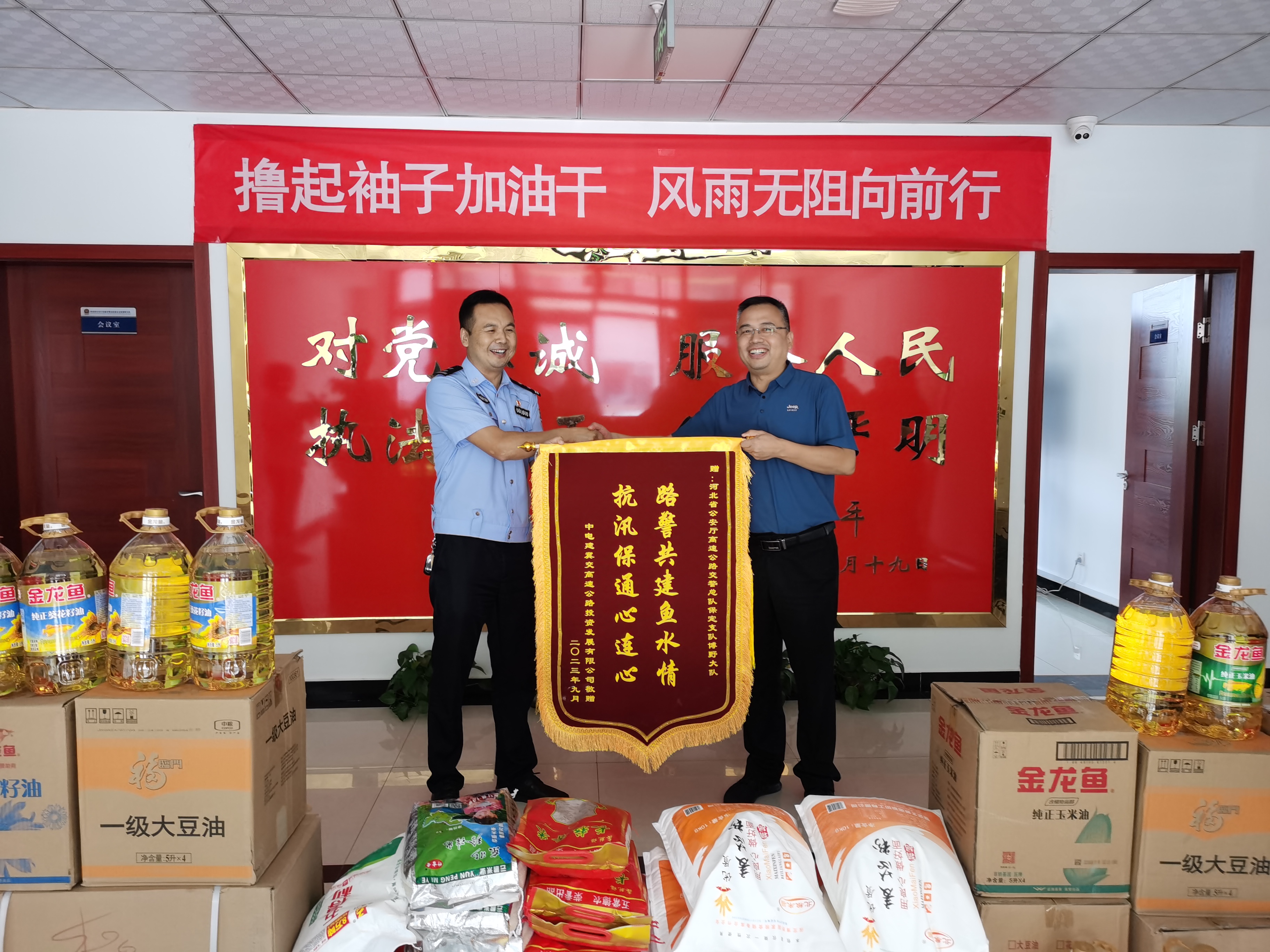 C:\Users\SanQiao\Desktop\1.jpg C:\Users\SanQiao\Desktop\1.jpg