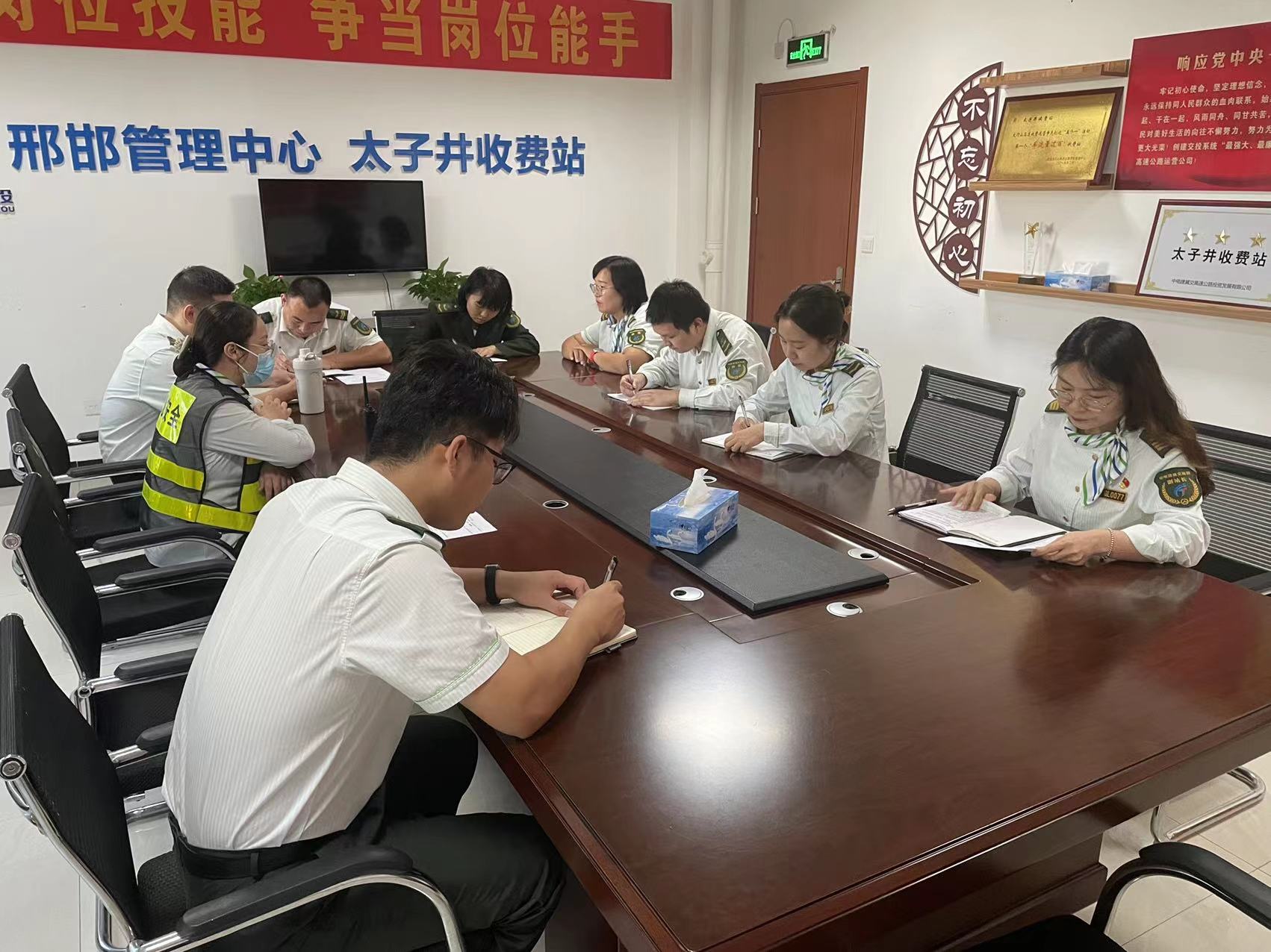 微信图片_20230928150737.jpg 微信图片_20230928150737.jpg
