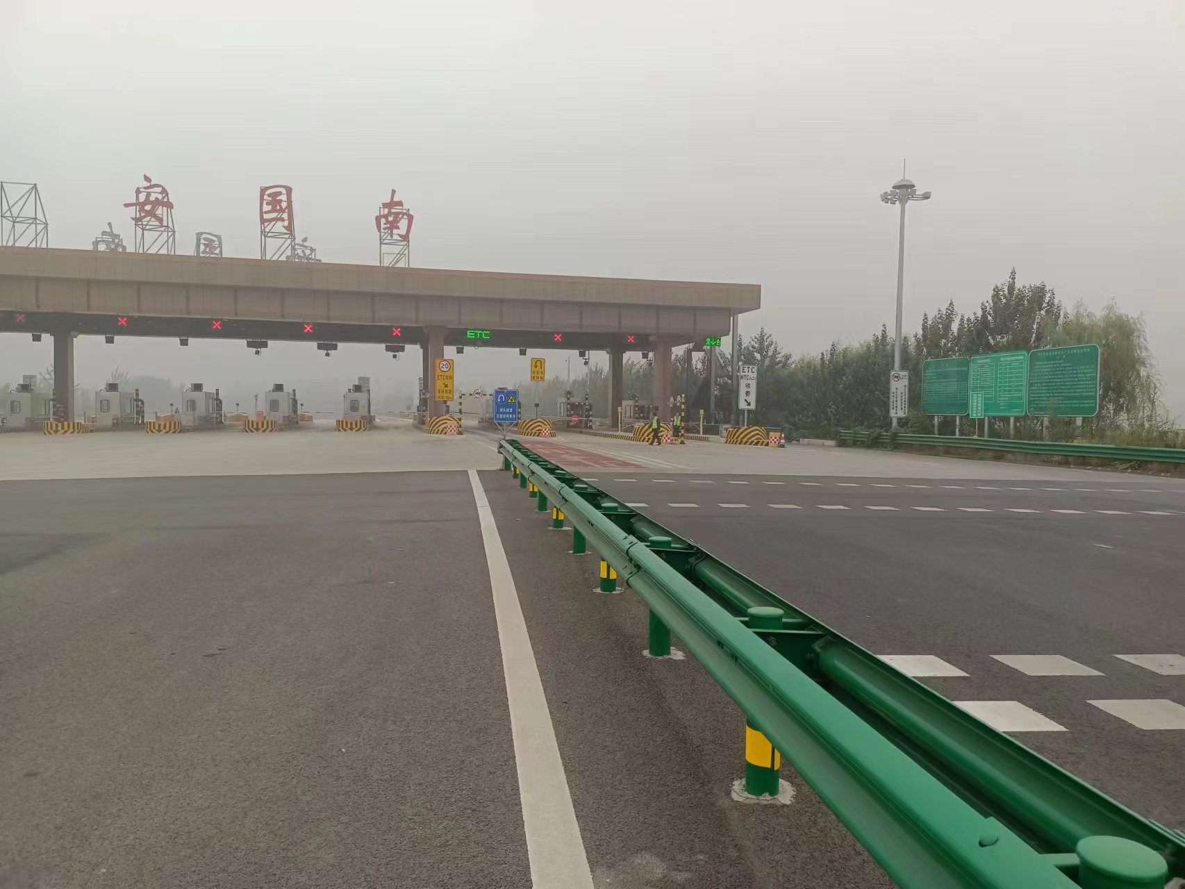 E:\用户\I\Desktop\图片\1.jpg E:\用户\I\Desktop\图片\1.jpg