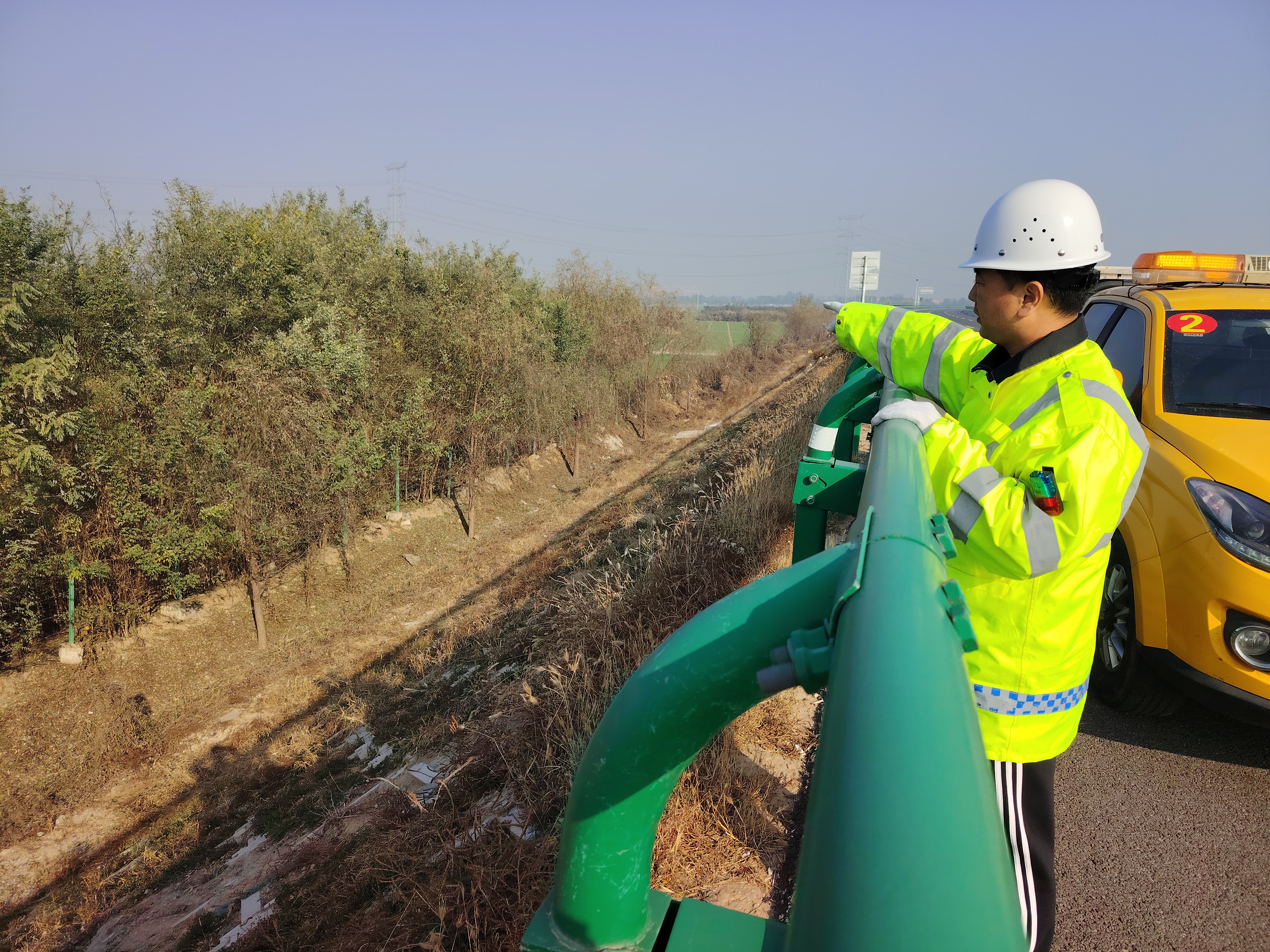 路域消防安全检查2.jpg 路域消防安全检查2.jpg