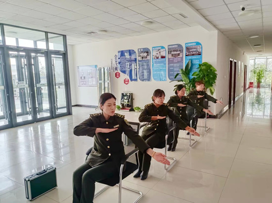 E:\用户\I\Desktop\6_副本.jpg E:\用户\I\Desktop\6_副本.jpg