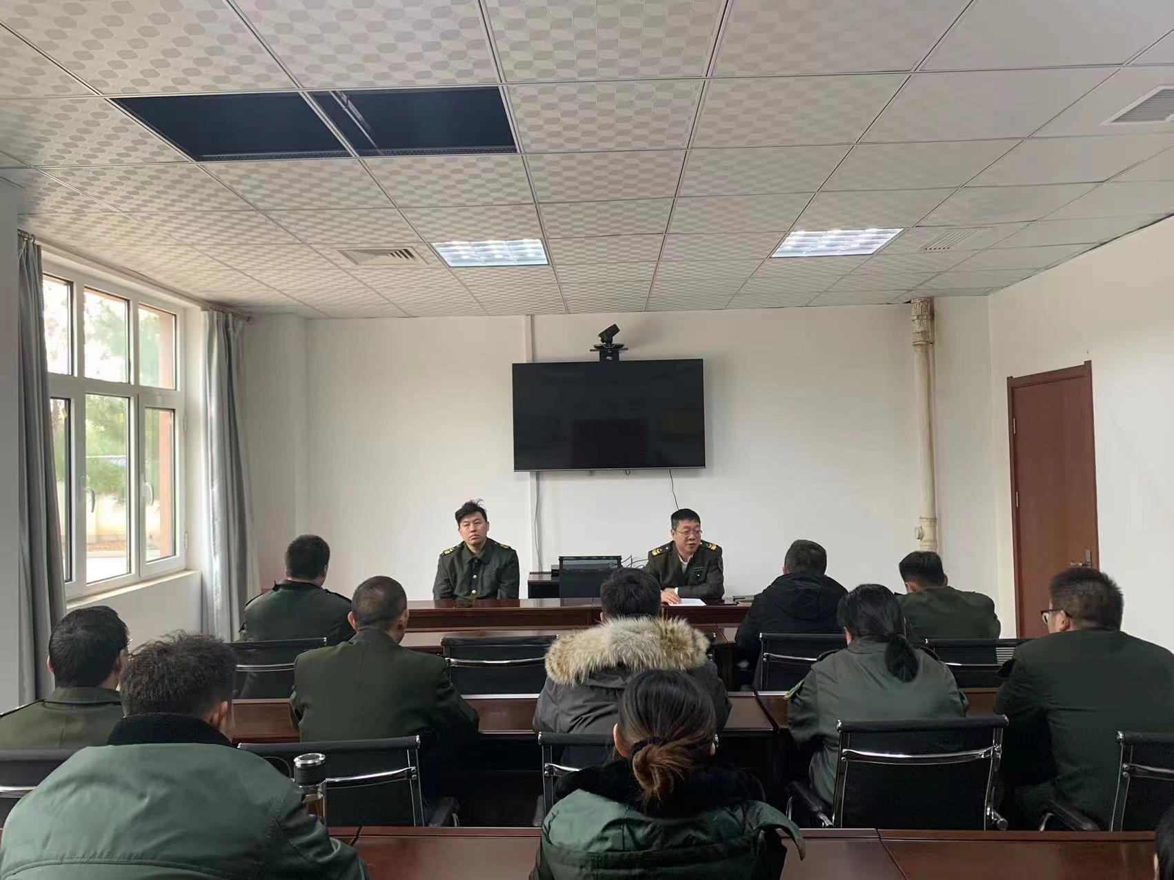 C:\Users\Administrator\Desktop\微信图片_20231221101215.jpg C:\Users\Administrator\Desktop\微信图片_20231221101215.jpg