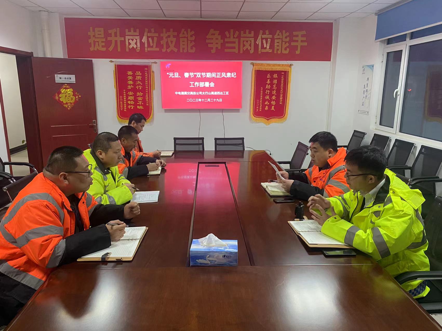 E:\桌面\81f9c18e474c713cb5f7d13c78a8da3.jpg E:\桌面\81f9c18e474c713cb5f7d13c78a8da3.jpg