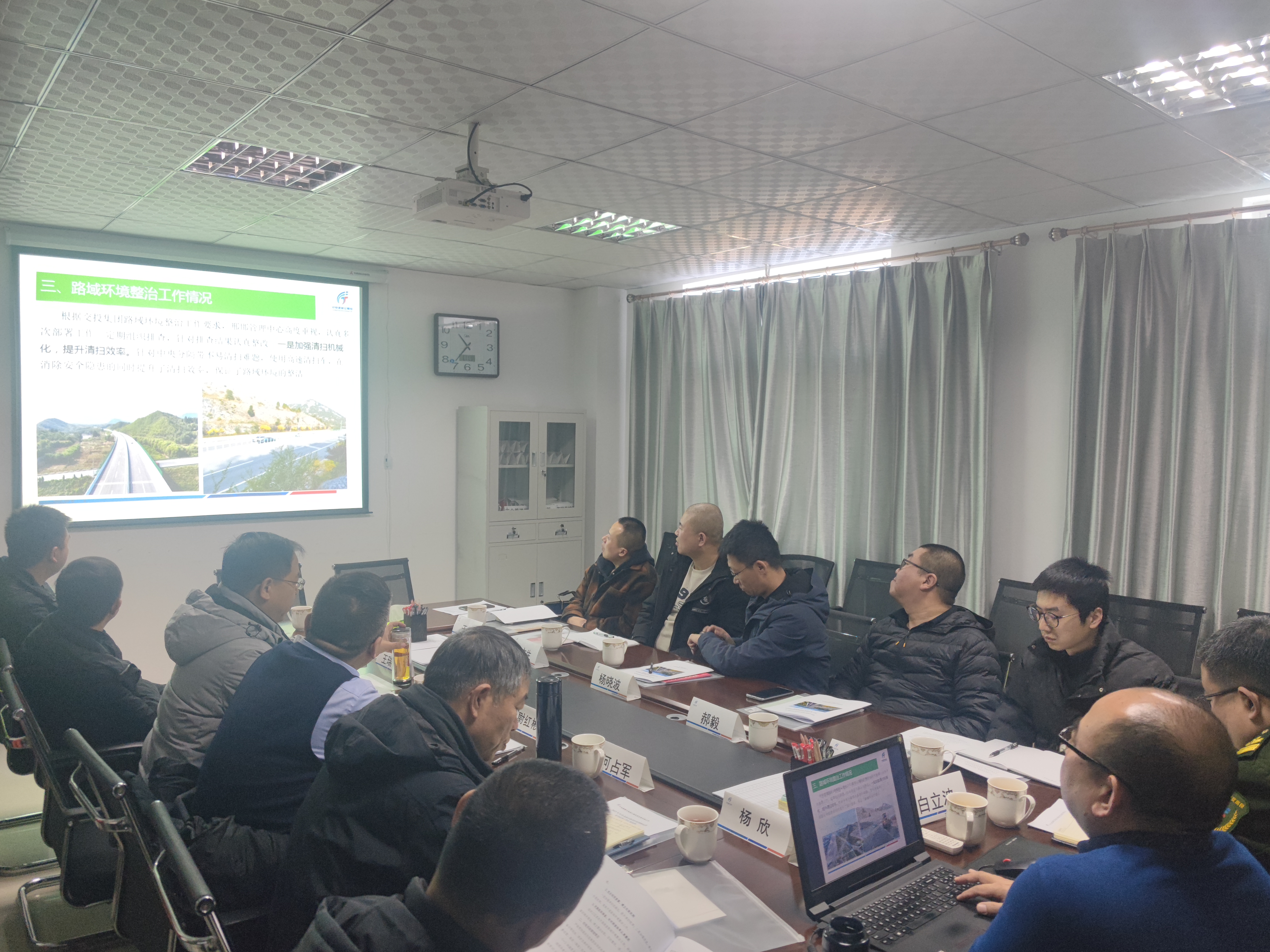 C:\Users\Administrator\Desktop\1d3dbfffa60f3fac63f00a1300911ed.jpg C:\Users\Administrator\Desktop\1d3dbfffa60f3fac63f00a1300911ed.jpg