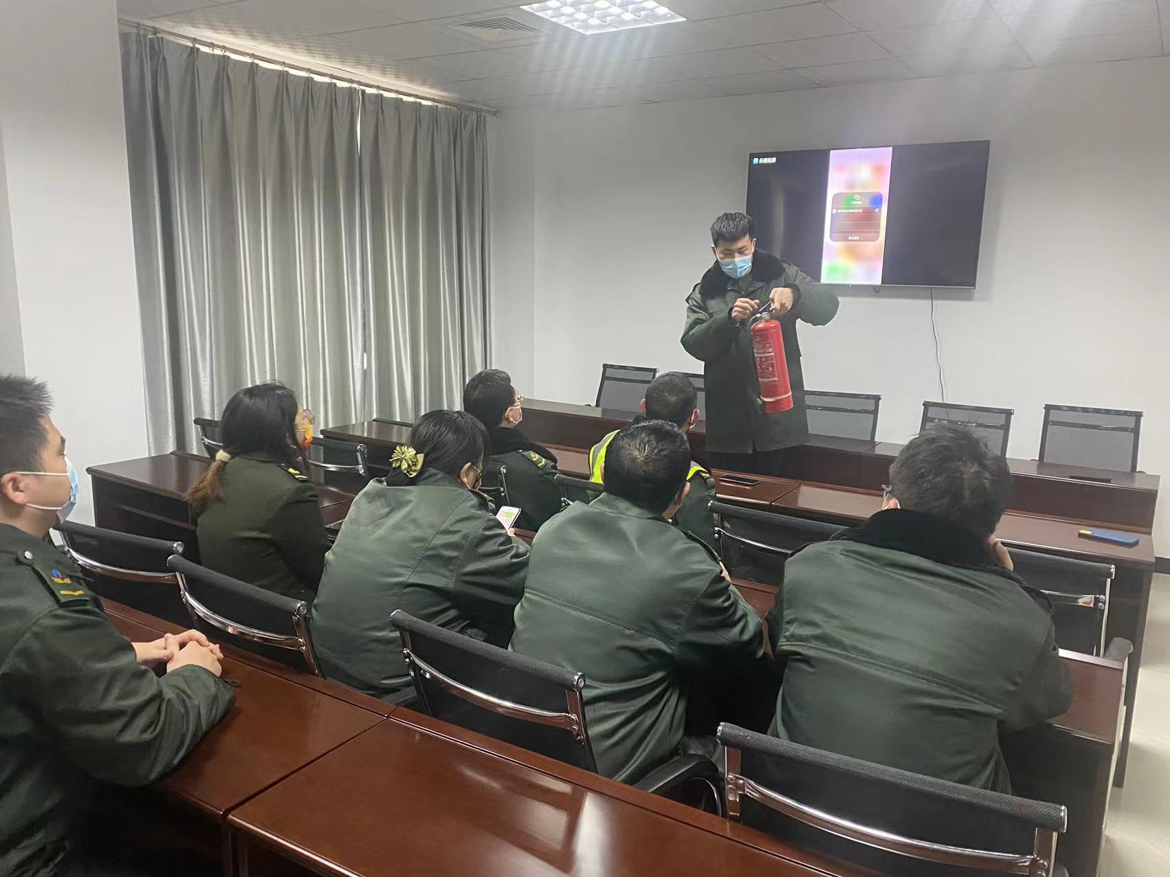 消防器材演示.jpg