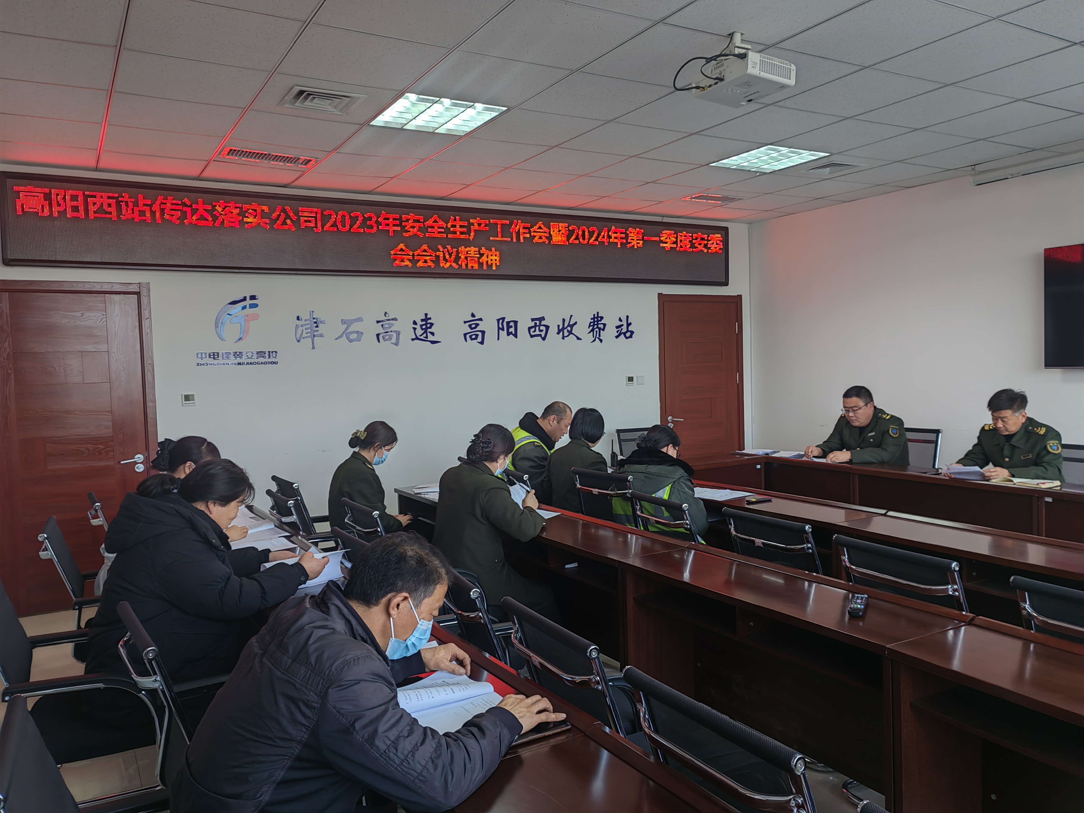 56dcebac61793095c99c58fb756fb50.jpg
