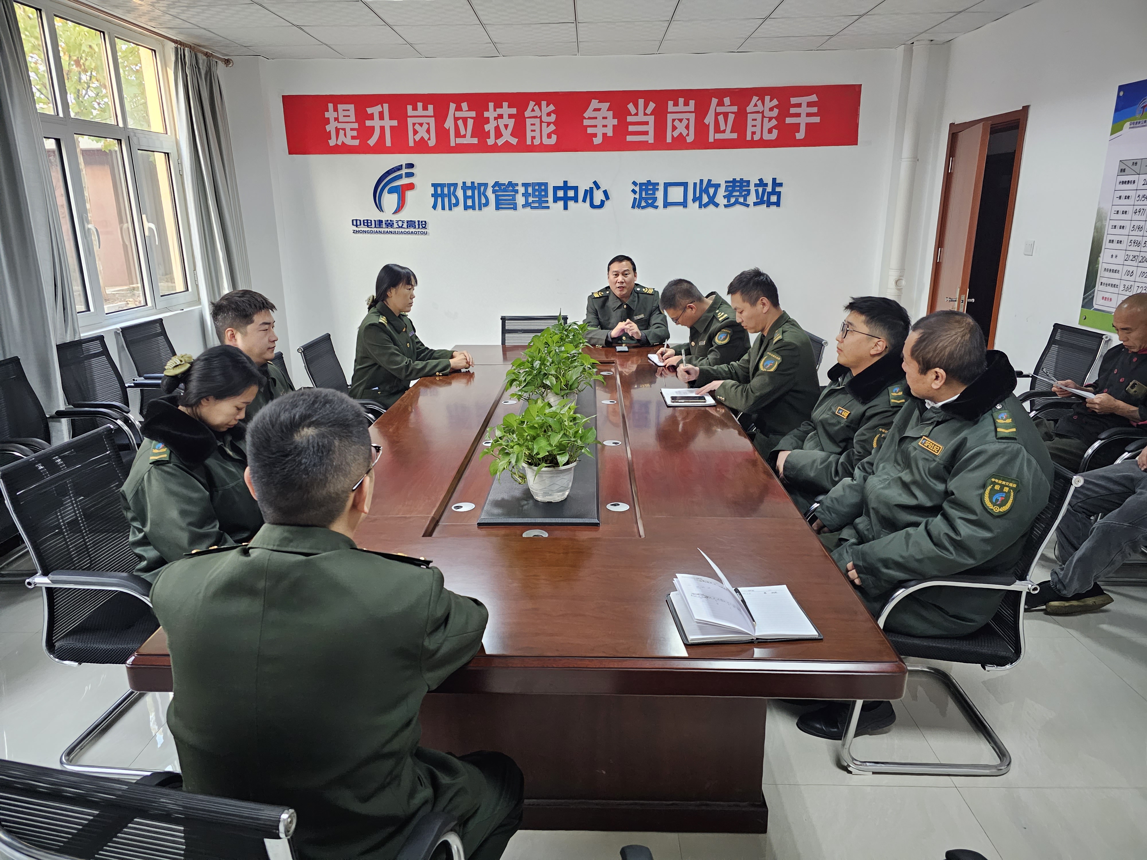 b1d27b0ec2a0c97faee3a6fa901fb1a.jpg b1d27b0ec2a0c97faee3a6fa901fb1a.jpg