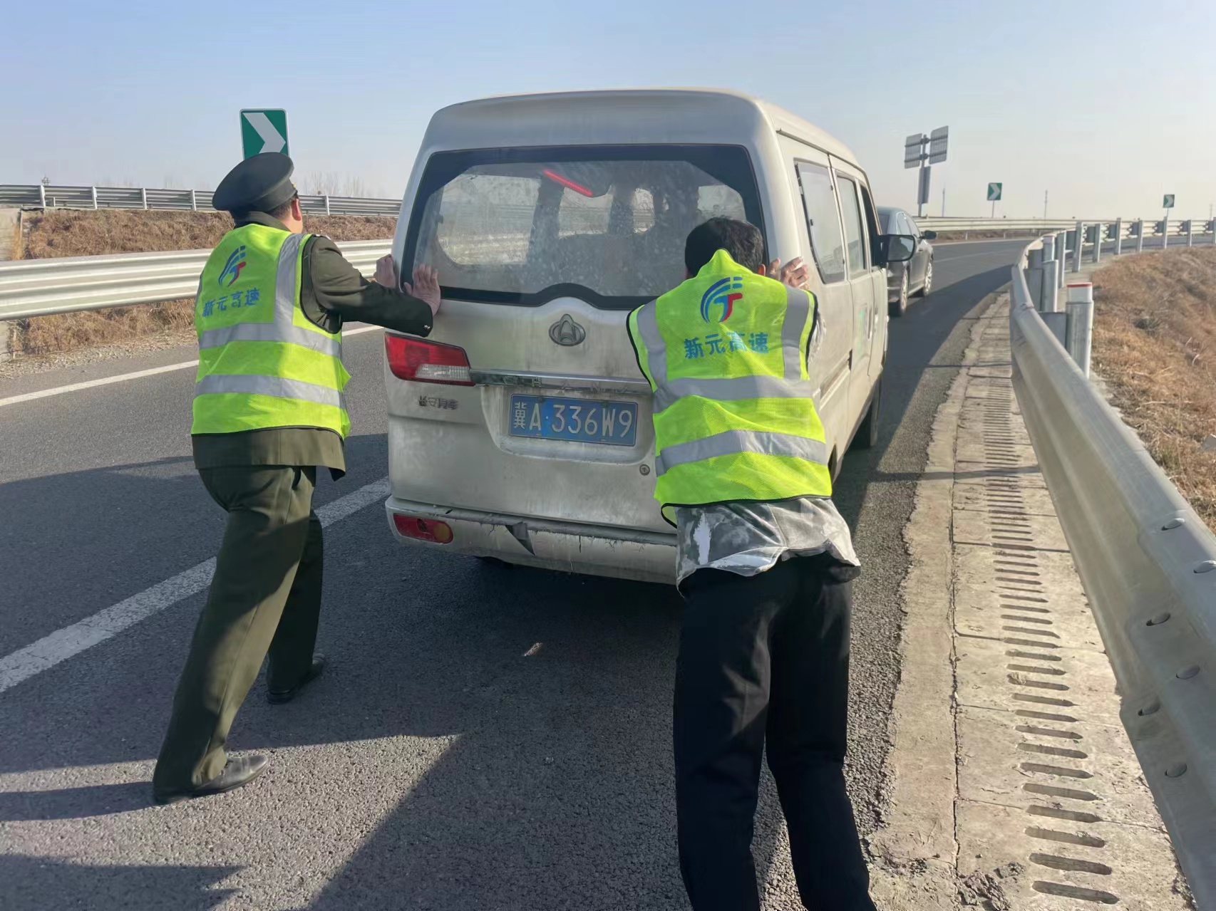 推车.jpg