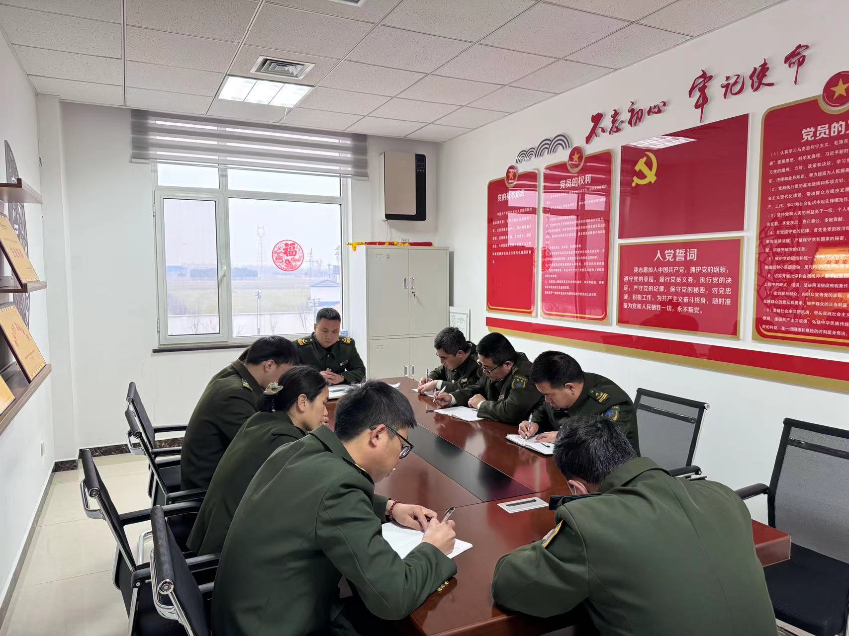 267df99dece69ead754d20a591b2996.jpg 267df99dece69ead754d20a591b2996.jpg