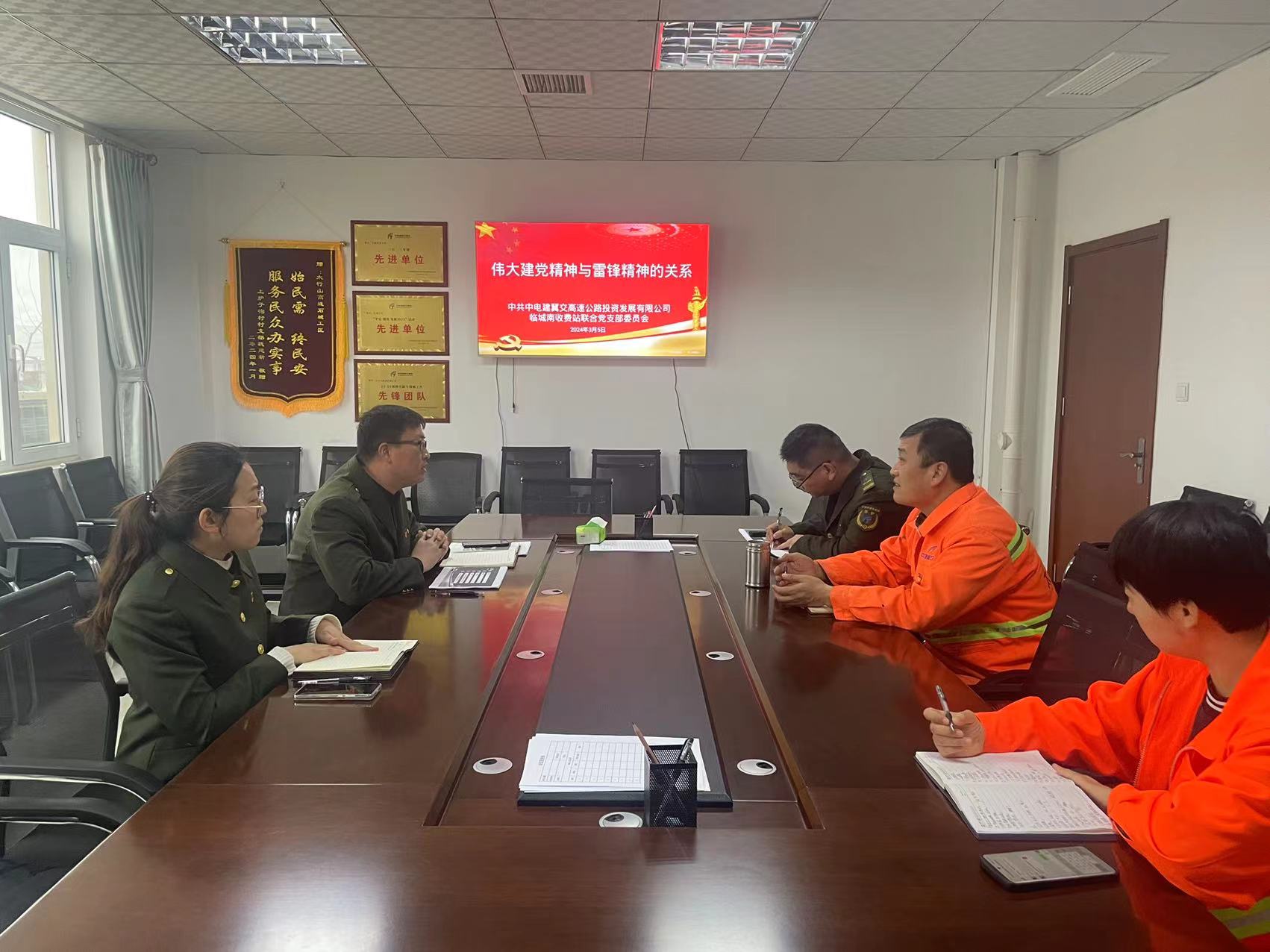 C:\Users\Administrator\Desktop\479bb4583441f2a142e38f66d883aae.jpg C:\Users\Administrator\Desktop\479bb4583441f2a142e38f66d883aae.jpg