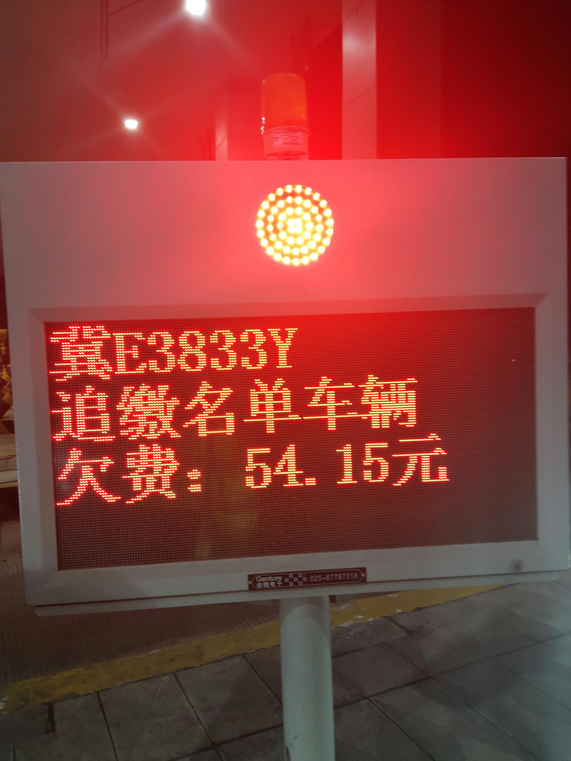 C:\Users\Administrator\Desktop\9e6c9a74cea074f486f25218bc111c3.jpg