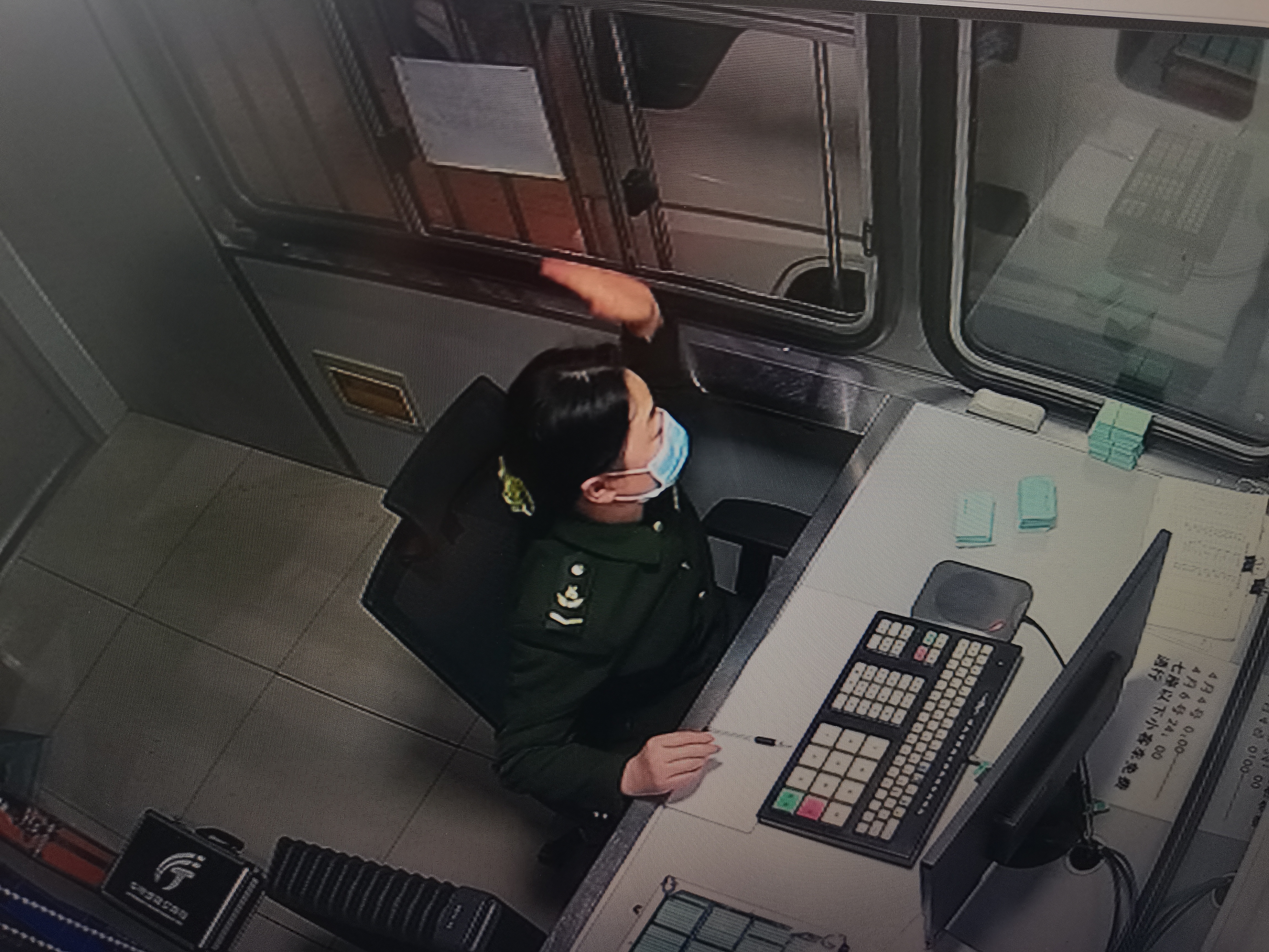 王颖.jpg 王颖.jpg