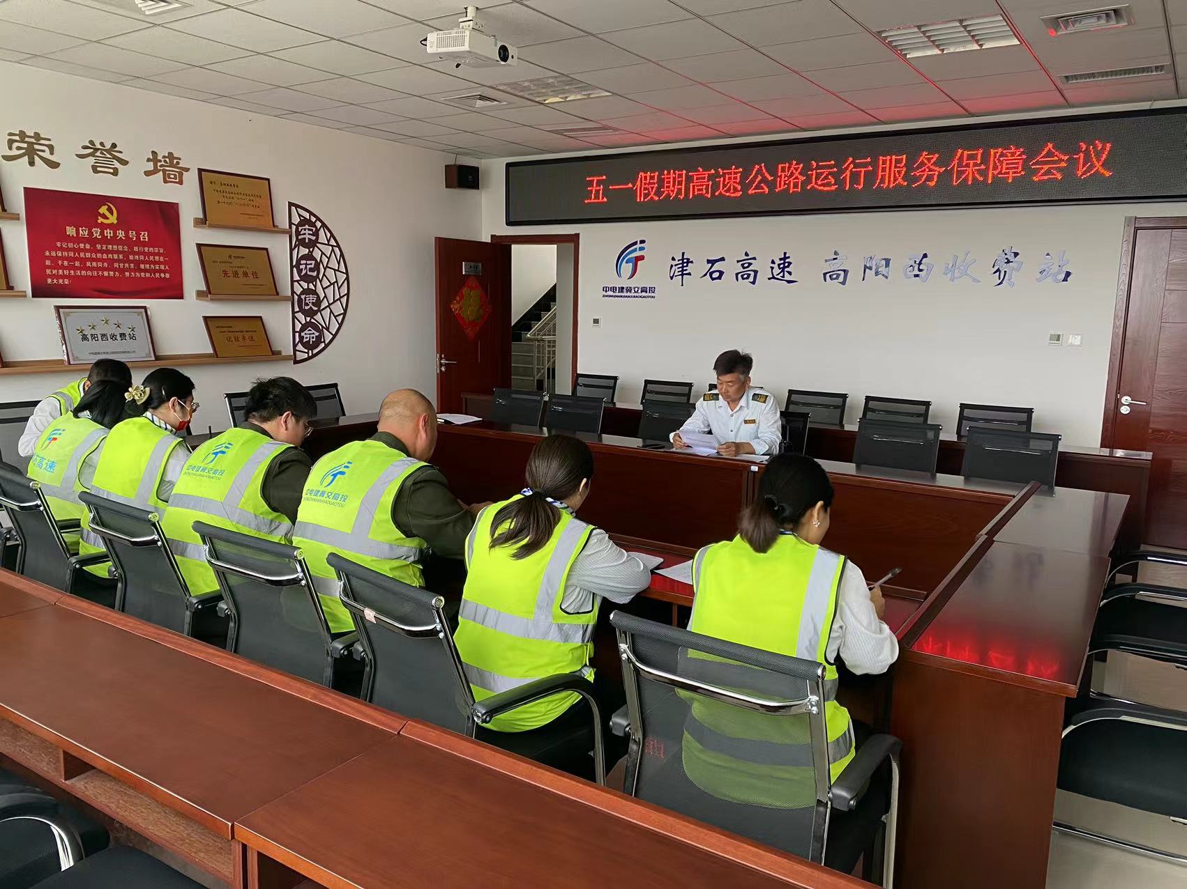 5f6e3a062c1617c44e18c14ff789814.jpg 5f6e3a062c1617c44e18c14ff789814.jpg