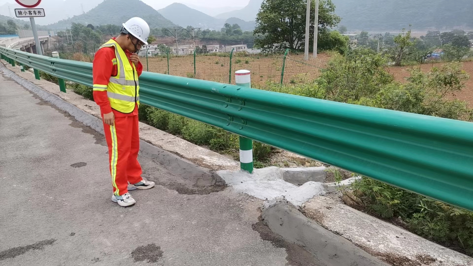 ffc2c9a4d4aa54872455731476e9cc1.jpg ffc2c9a4d4aa54872455731476e9cc1.jpg