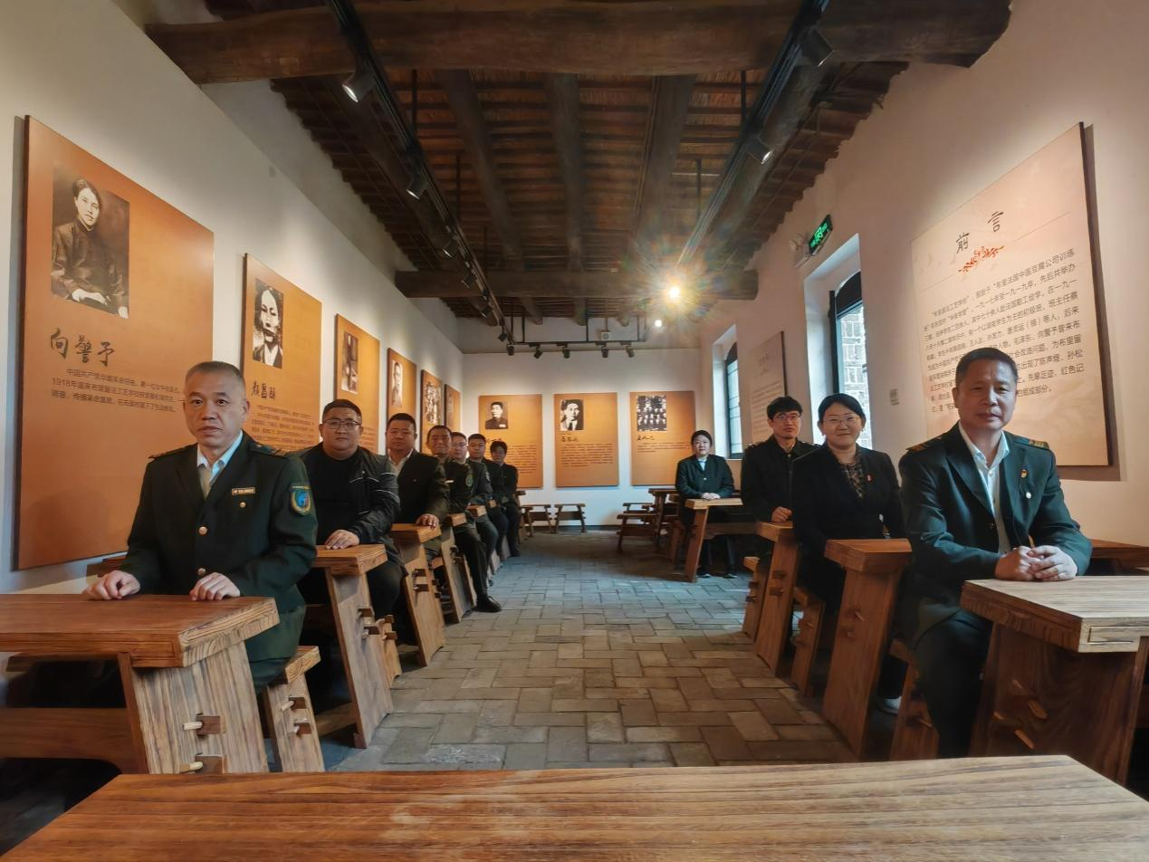 图片2.png 图片2.png