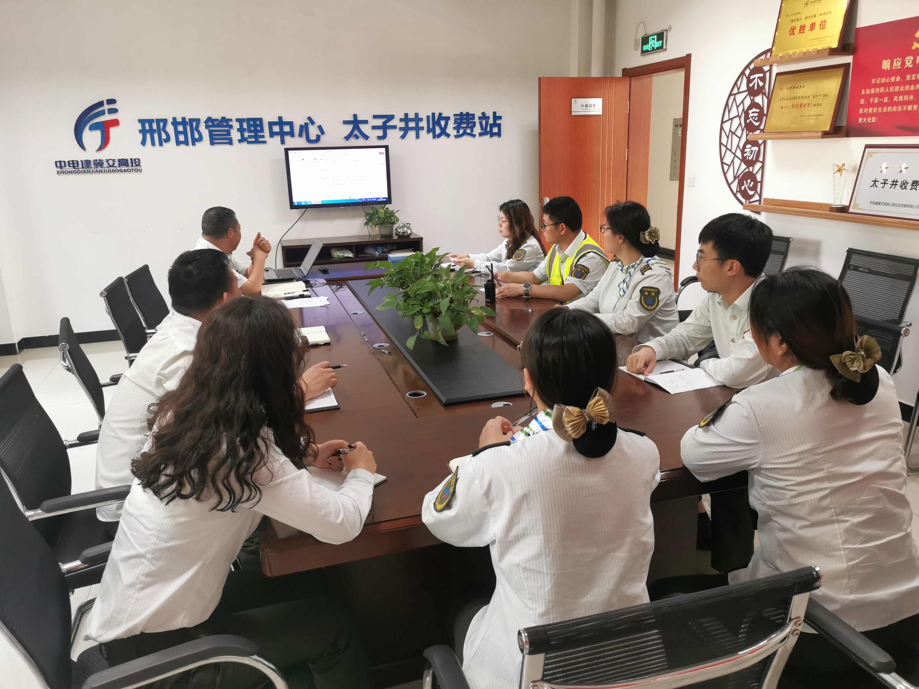 89c9a752c3bef0564fac0f17e88d80e.jpg 89c9a752c3bef0564fac0f17e88d80e.jpg