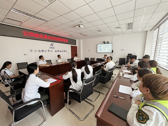 E:\用户\I\Desktop\2_副本.jpg E:\用户\I\Desktop\2_副本.jpg