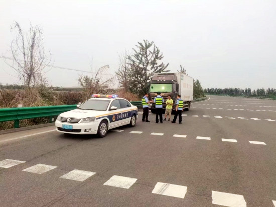 E:\用户\I\Desktop\6_副本.jpg E:\用户\I\Desktop\6_副本.jpg