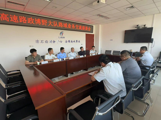 E:\用户\I\Desktop\1_副本.jpg E:\用户\I\Desktop\1_副本.jpg