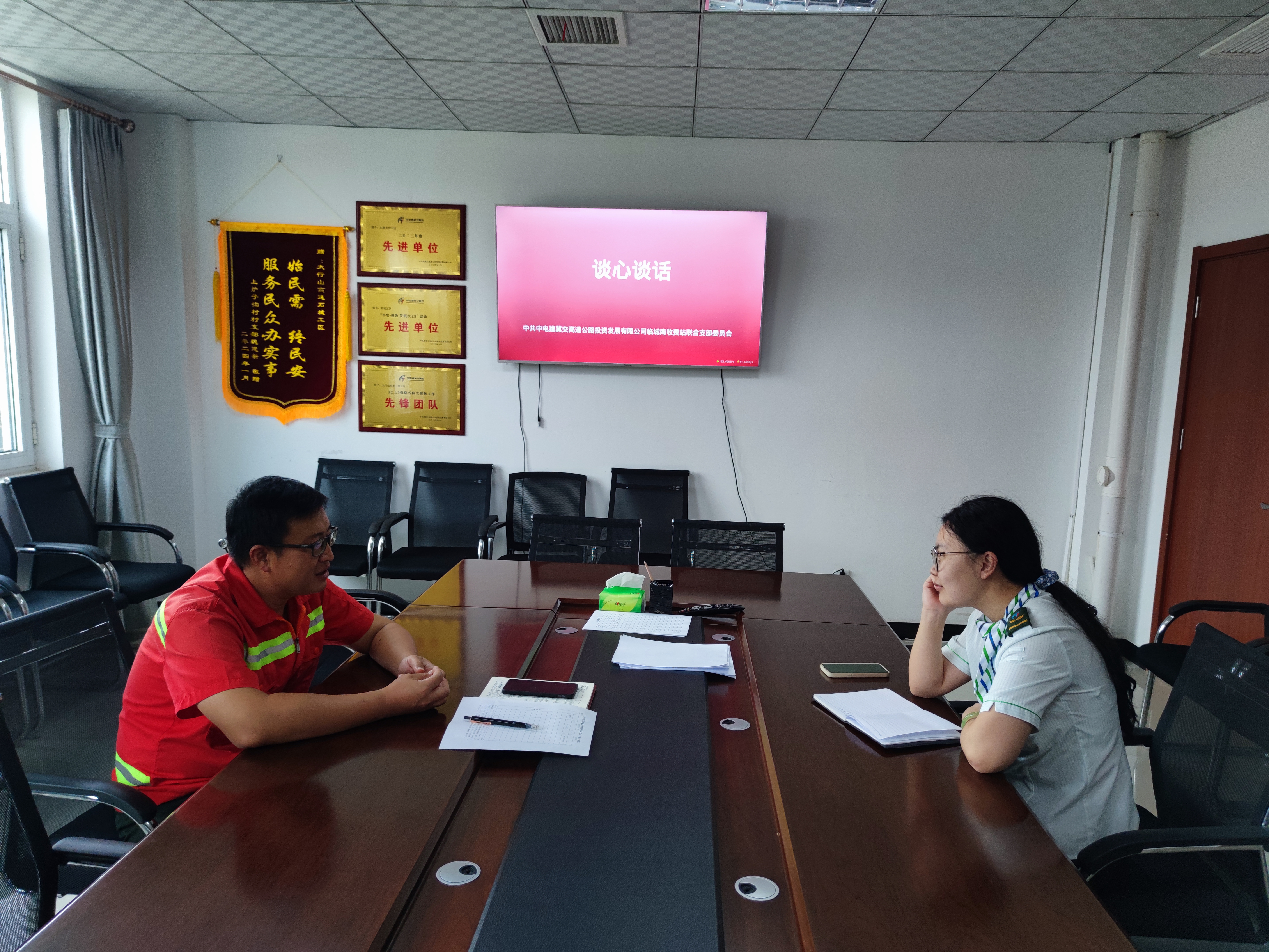 C:\Users\Administrator\Desktop\b35ea99a439eb0df7ca6a5e353d6611.jpg C:\Users\Administrator\Desktop\b35ea99a439eb0df7ca6a5e353d6611.jpg