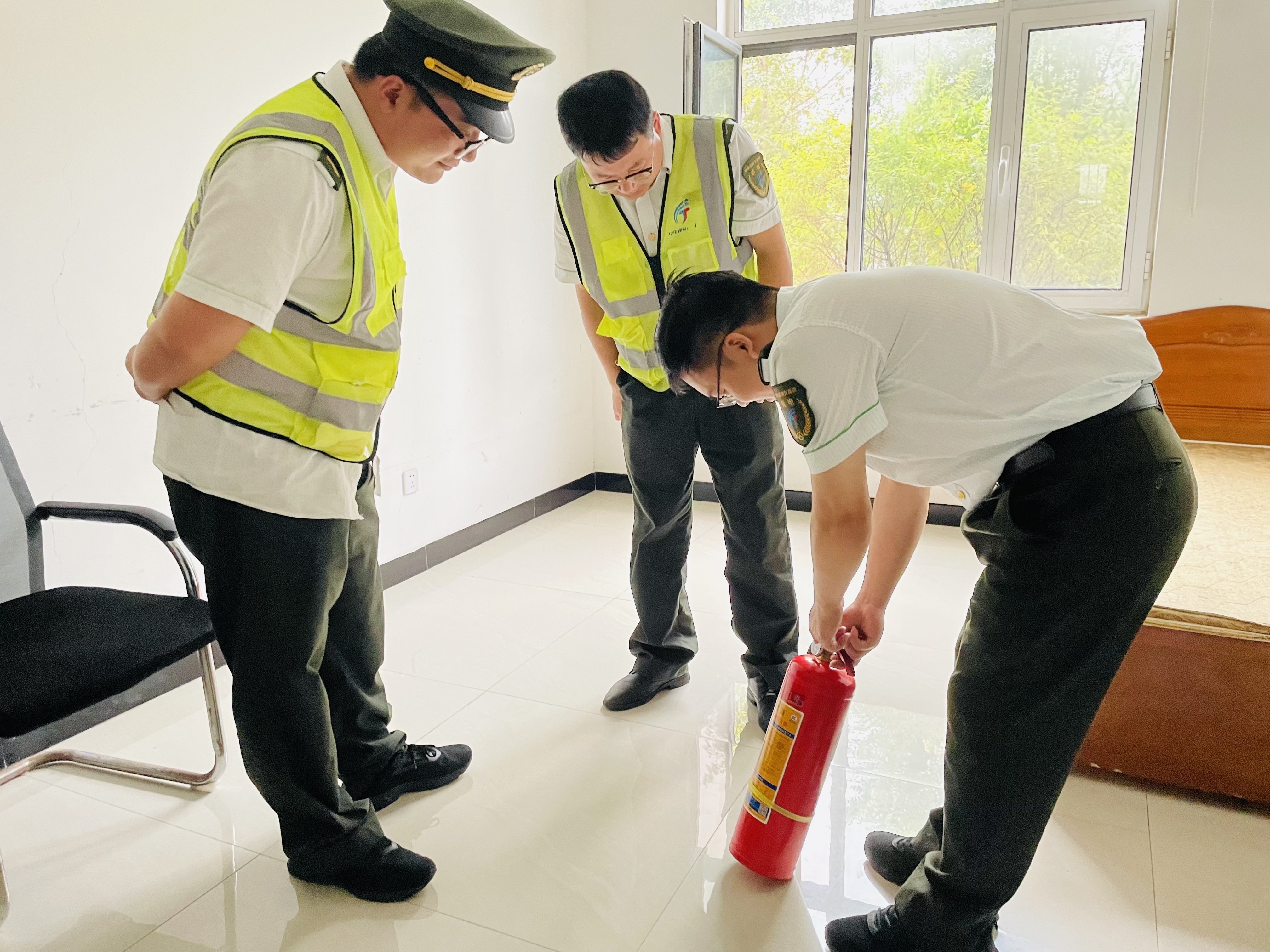 ba6ef35bf3dd47da0b029eb64acc40a.jpg ba6ef35bf3dd47da0b029eb64acc40a.jpg