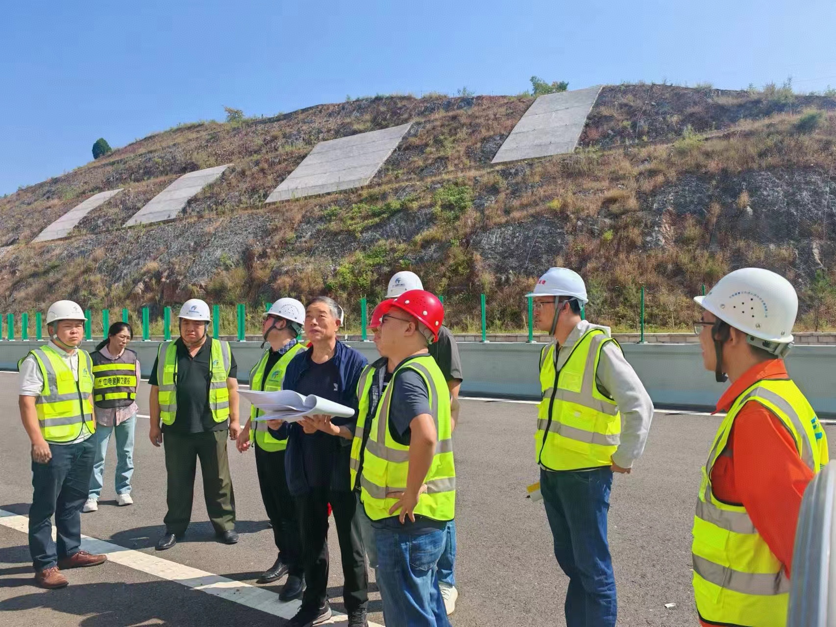 D:\桌面文件\1233a05fc5f87600ae2b463dbc1323d.jpg D:\桌面文件\1233a05fc5f87600ae2b463dbc1323d.jpg