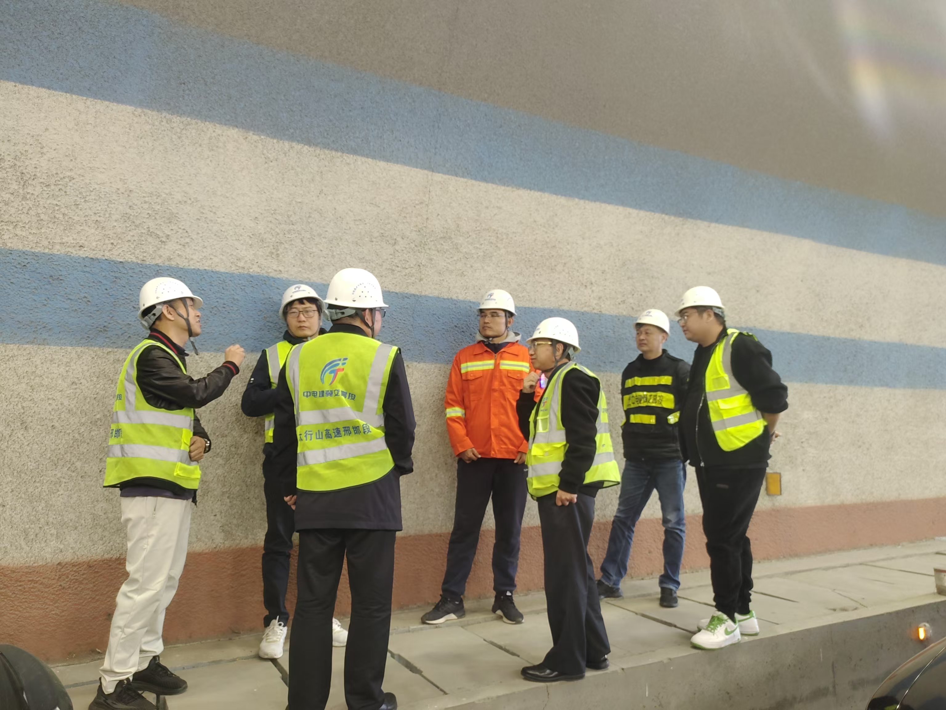 微信图片_20241106145002.jpg 微信图片_20241106145002.jpg