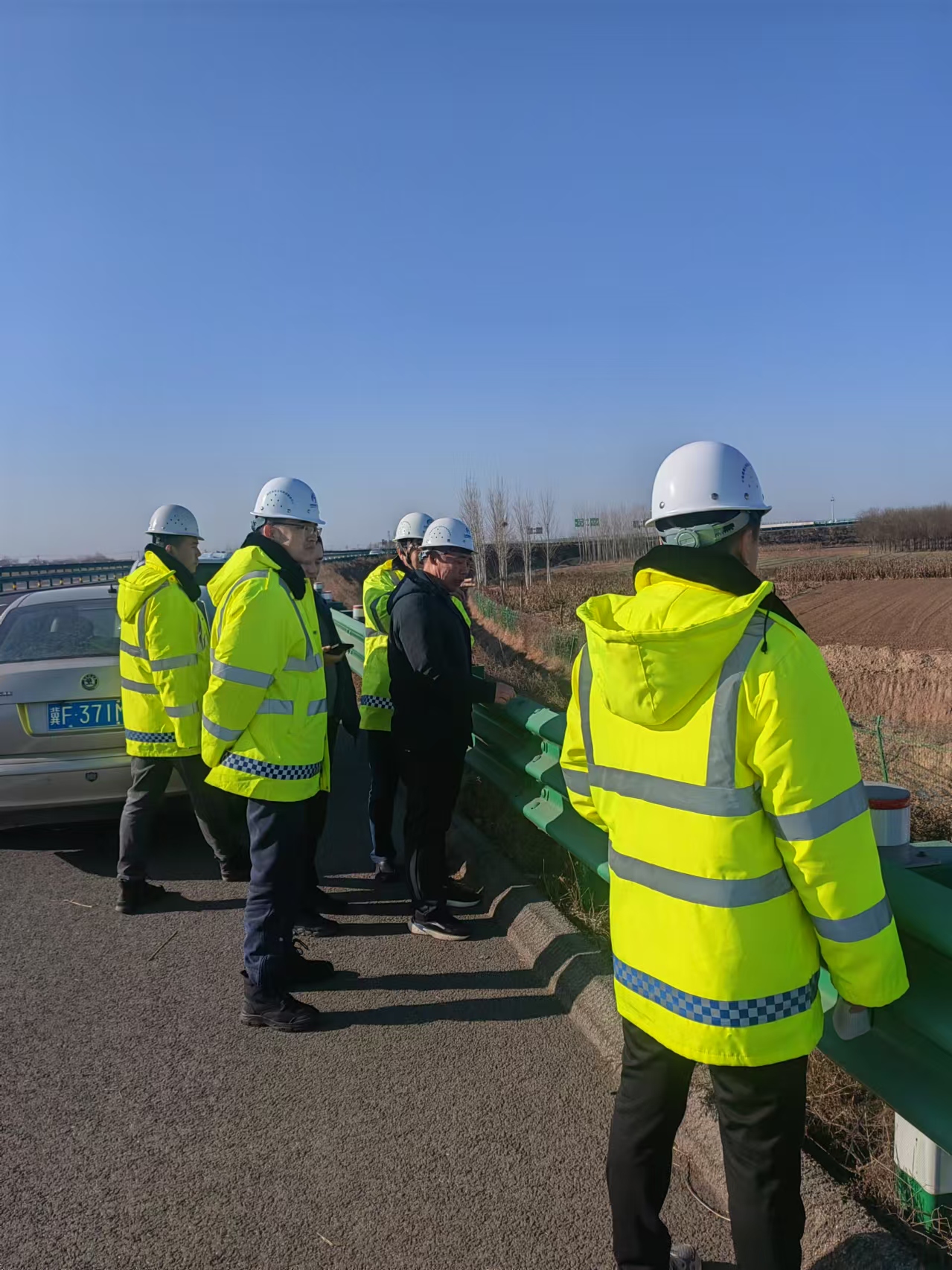 微信图片_20241213154038.jpg 微信图片_20241213154038.jpg