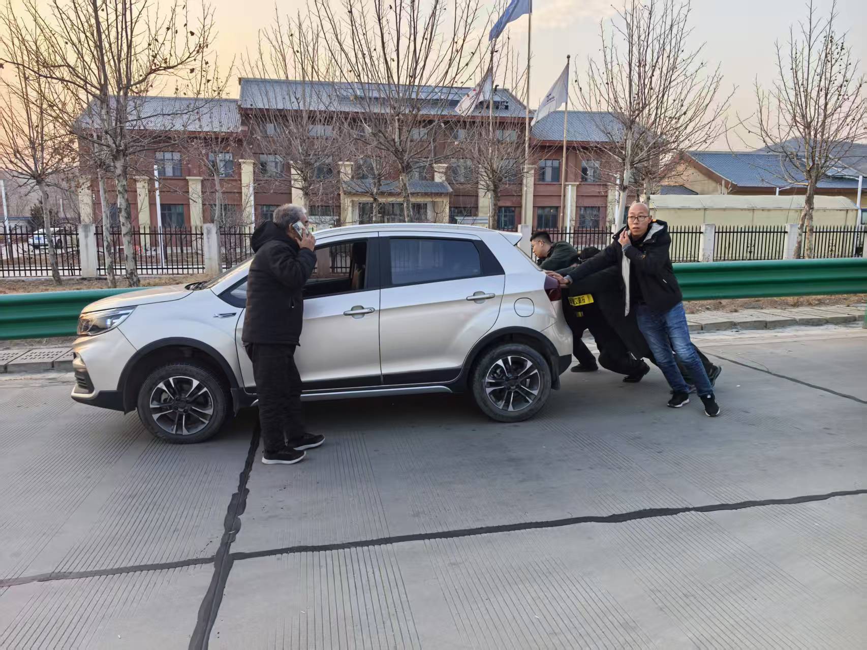 75e7569c4de1320e6149dd421b6932e.jpg 75e7569c4de1320e6149dd421b6932e.jpg