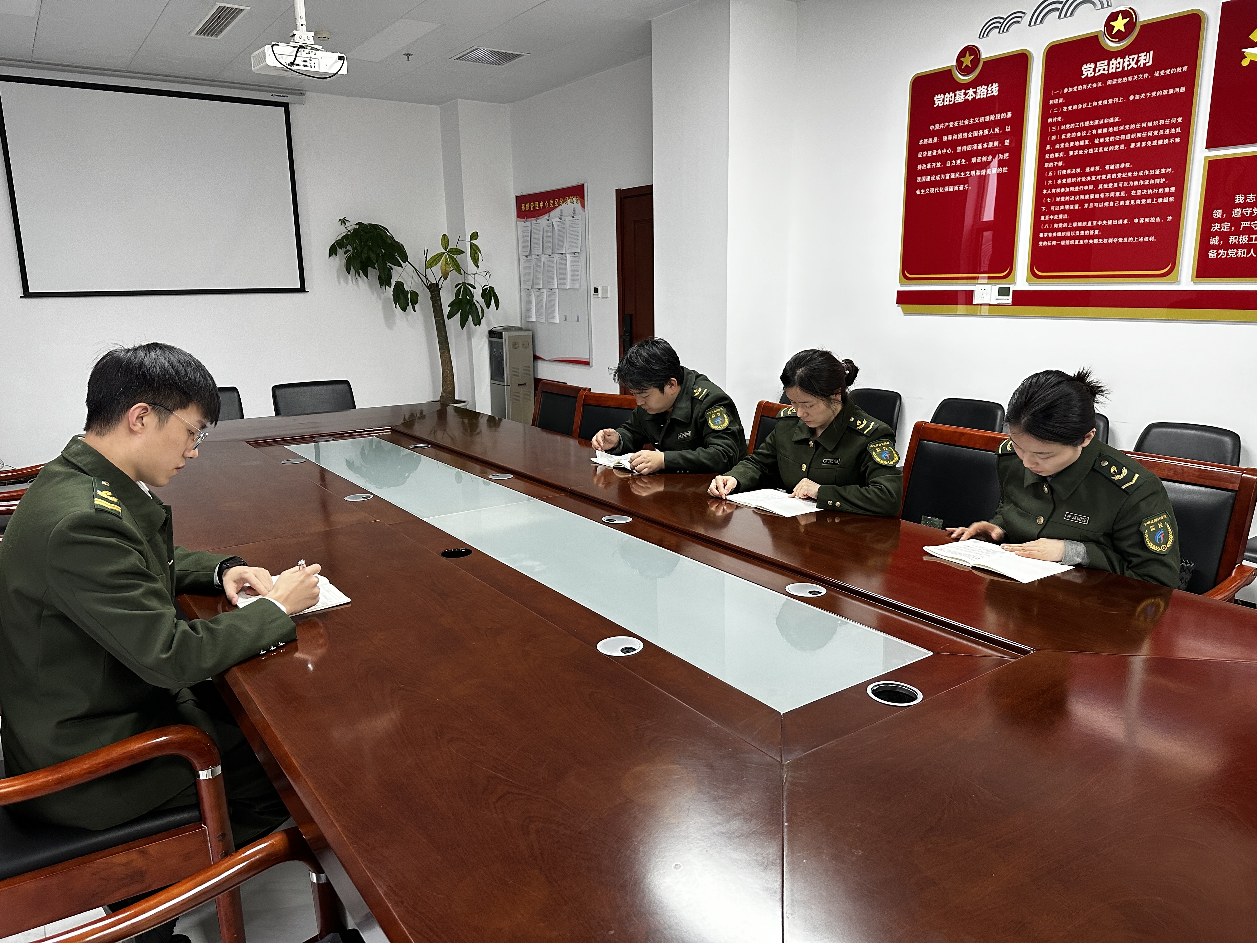 dca1ab8c30d4f7327300fff943091c7.jpg dca1ab8c30d4f7327300fff943091c7.jpg