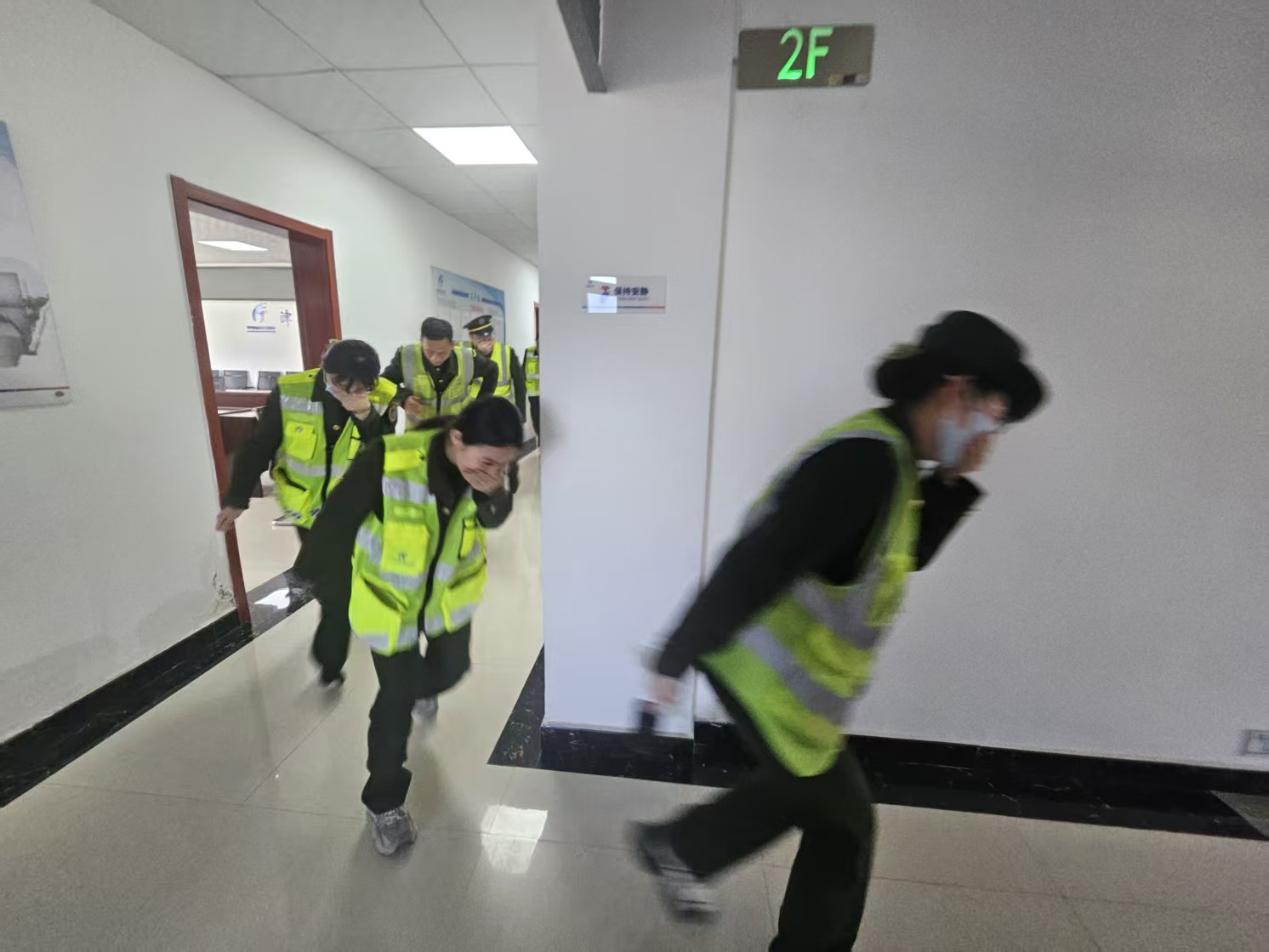 微信图片_20250325172100.jpg 微信图片_20250325172100.jpg