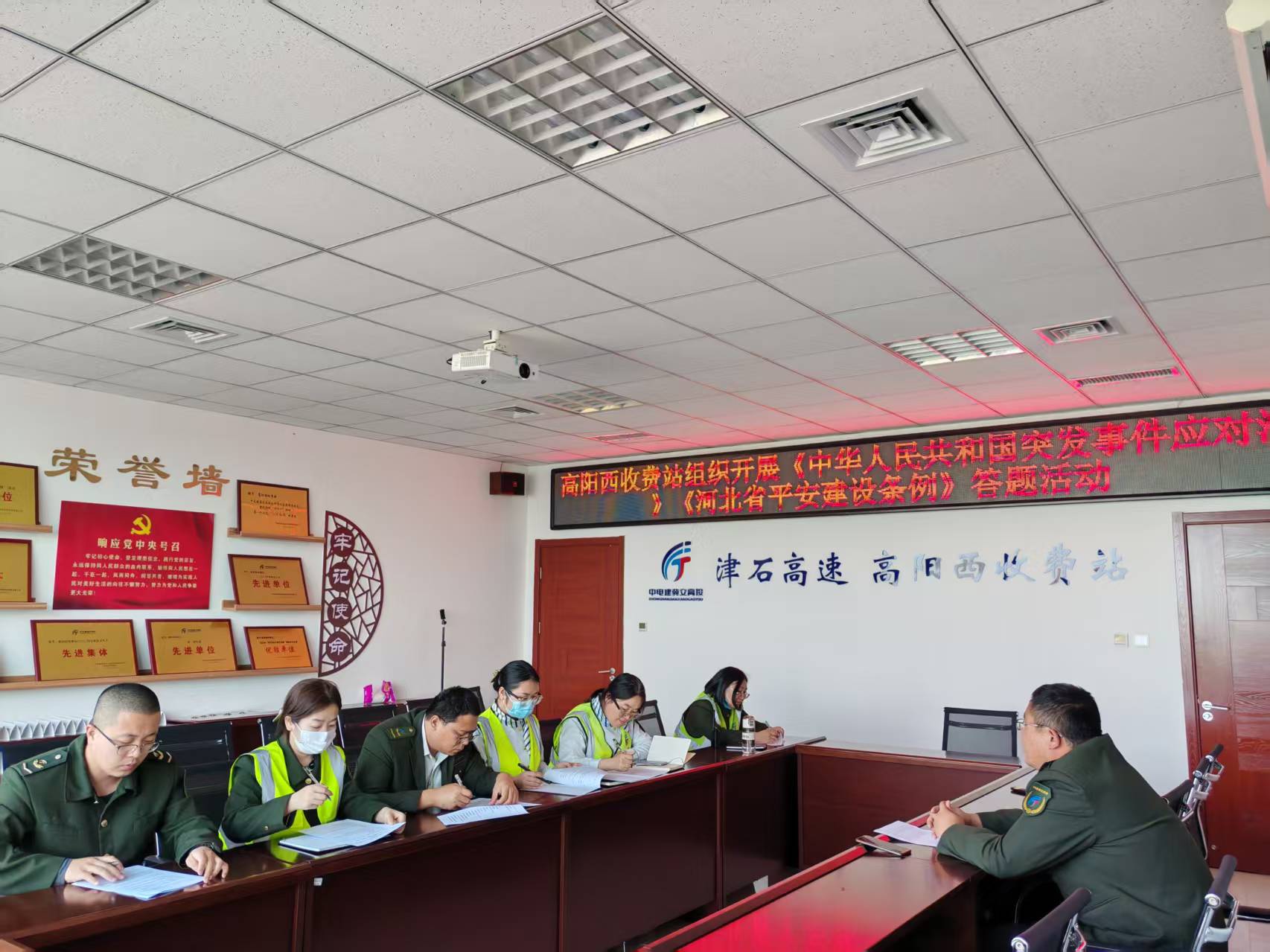 0fd220e2a023ed46db7a0128caeb6fc.jpg 0fd220e2a023ed46db7a0128caeb6fc.jpg