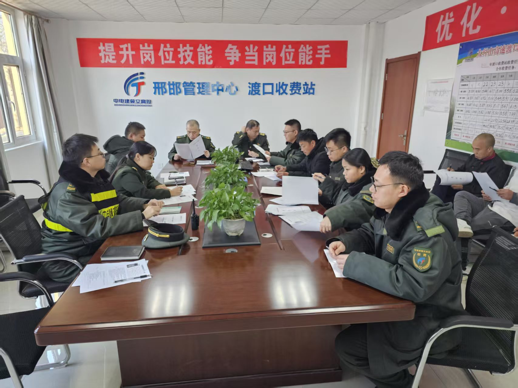 37f2030dd55fca9967be408445c9597.png