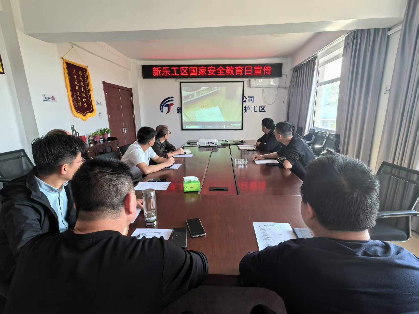 31e2401832350eb2c6cf45f83fe22cf.jpg 31e2401832350eb2c6cf45f83fe22cf.jpg