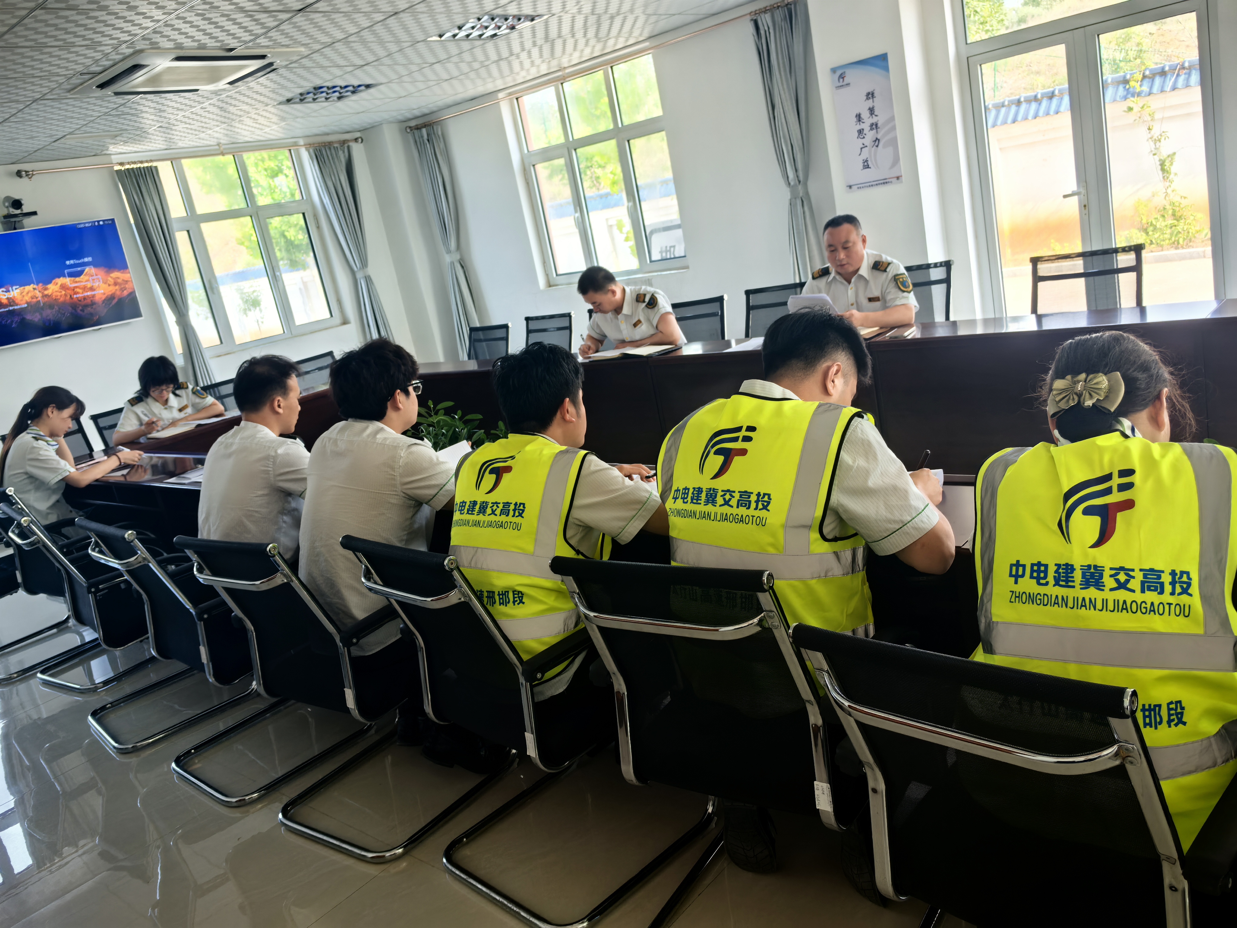 8b8560c987b2d5146c965b11048211d.jpg 8b8560c987b2d5146c965b11048211d.jpg