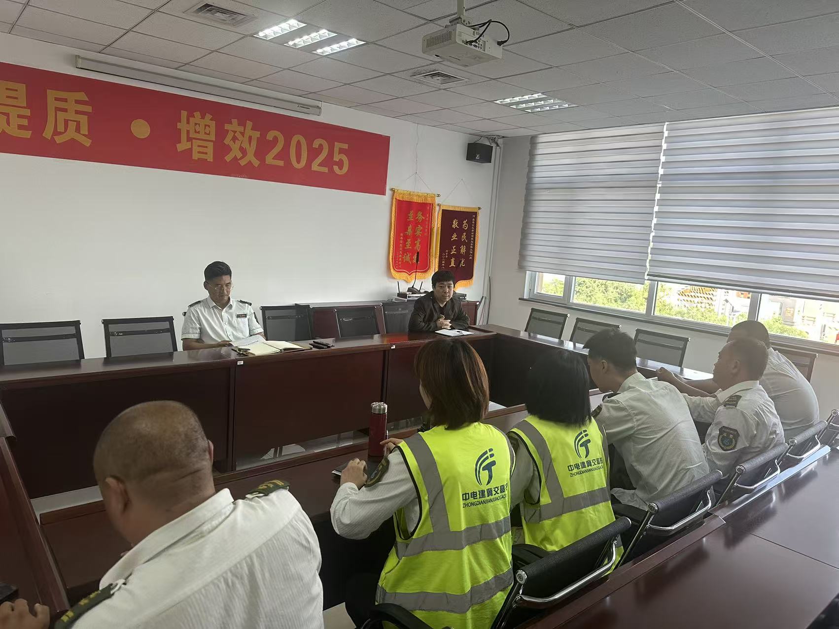 0888653091c8e787f01081464ced9c9b.jpg 0888653091c8e787f01081464ced9c9b.jpg