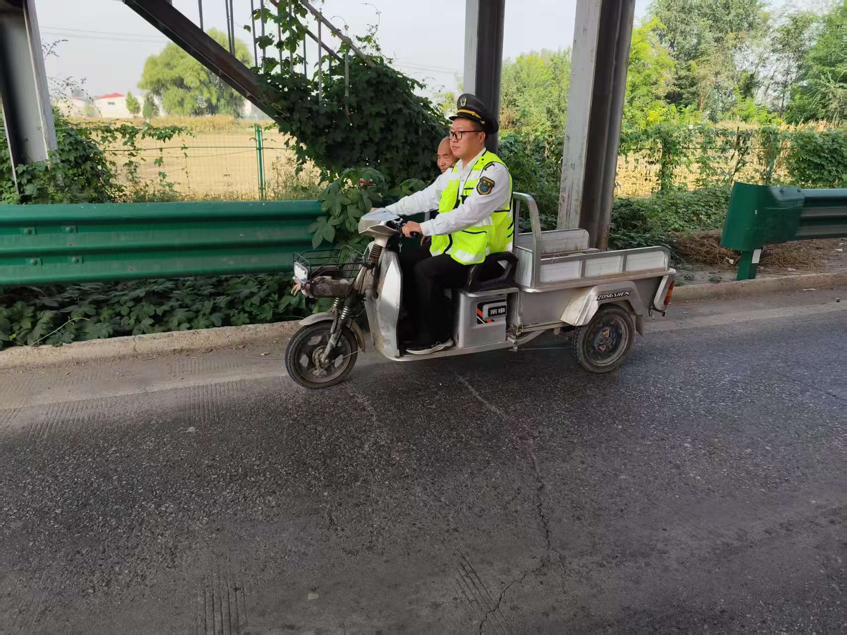 d70733228221d9314523df87f8621acf.jpg d70733228221d9314523df87f8621acf.jpg